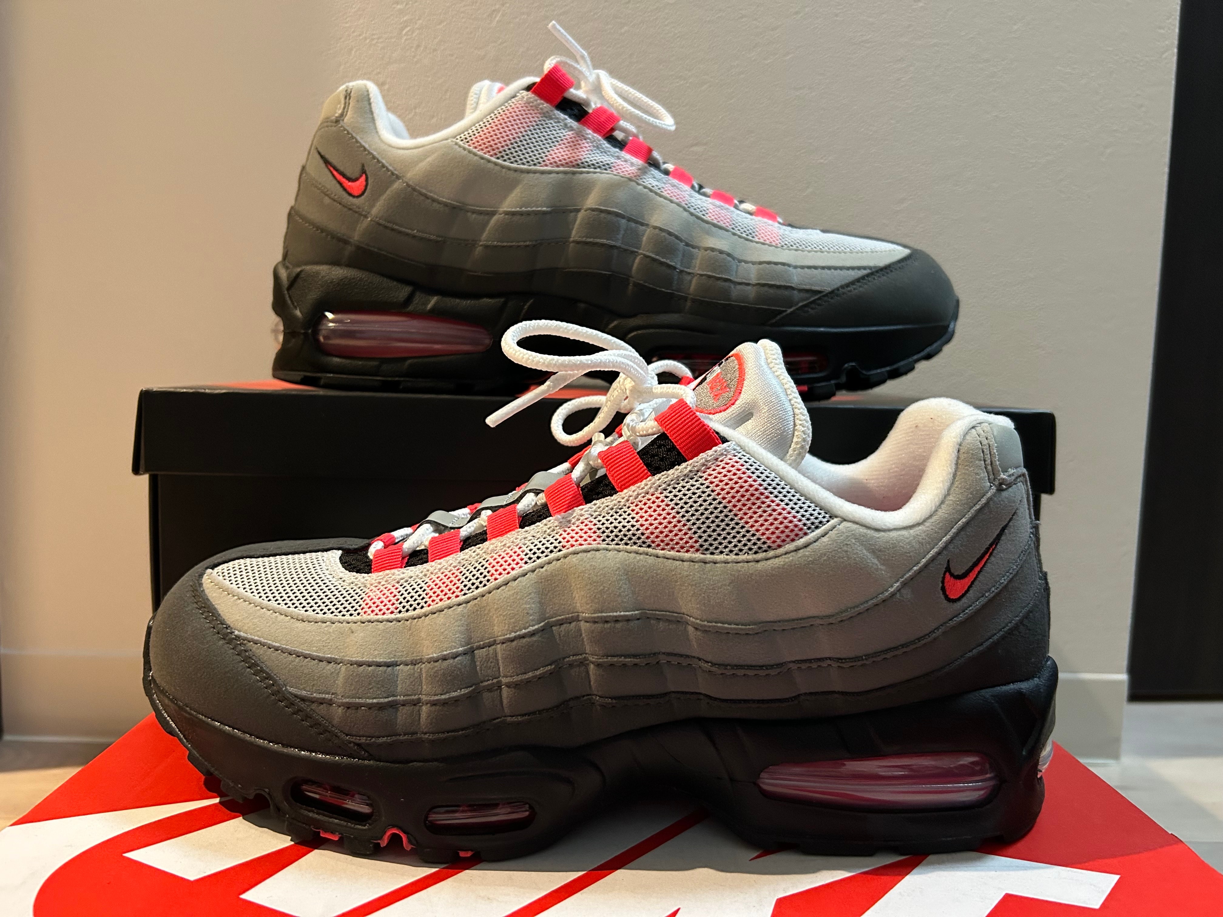 Nike Air Max 95 OG Big Bubble "Medium Ash/Solar Red"