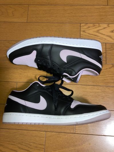 Nike Air Jordan 1 Low SE "Black/Iced Lilac"