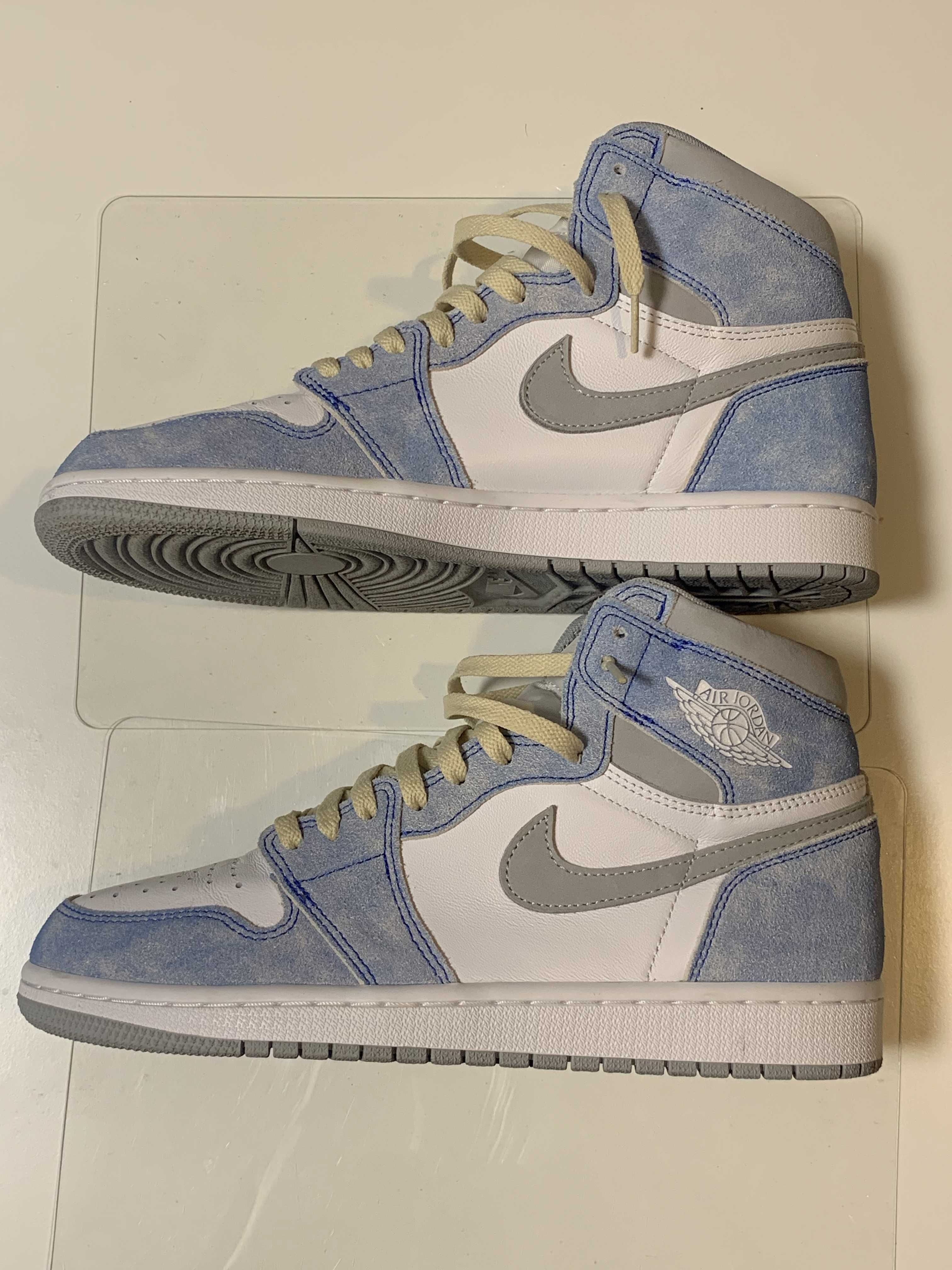 Nike Air Jordan 1 High OG "Hyper Royal"