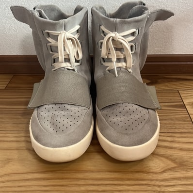 adidas YEEZY Boost 750 OG "Light Brown"