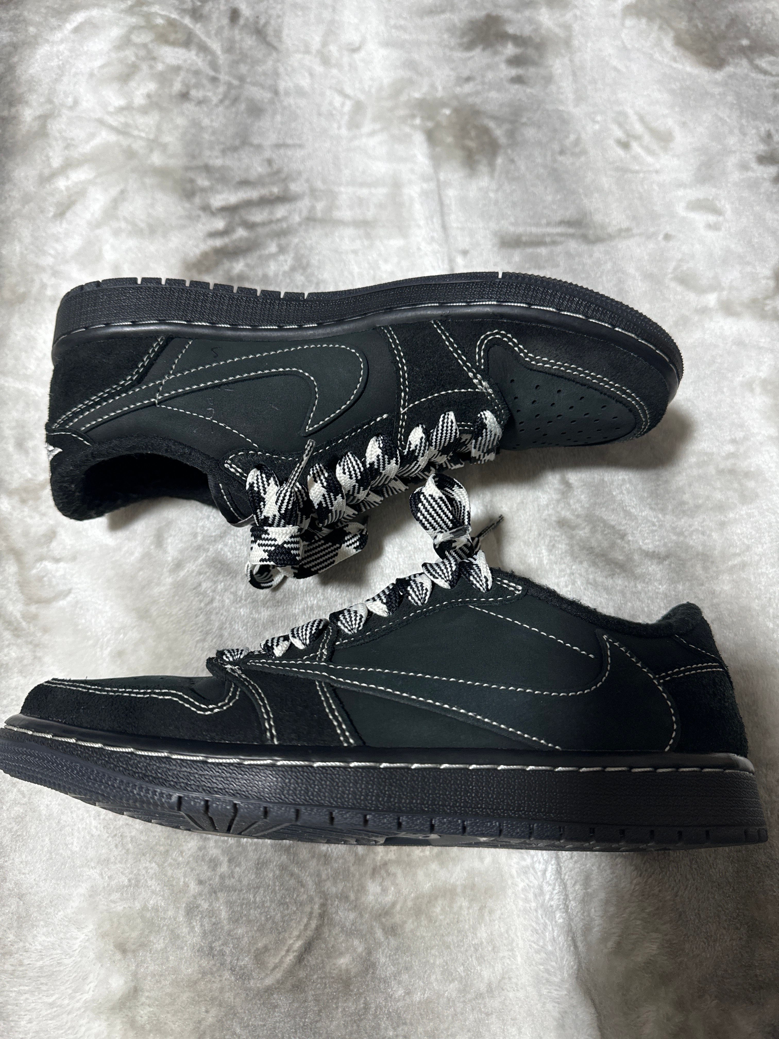 Travis Scott × Nike Air Jordan 1 Low OG SP "Black Phantom"