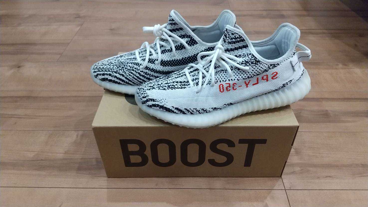 adidas YEEZY Boost 350 V2 "Zebra"