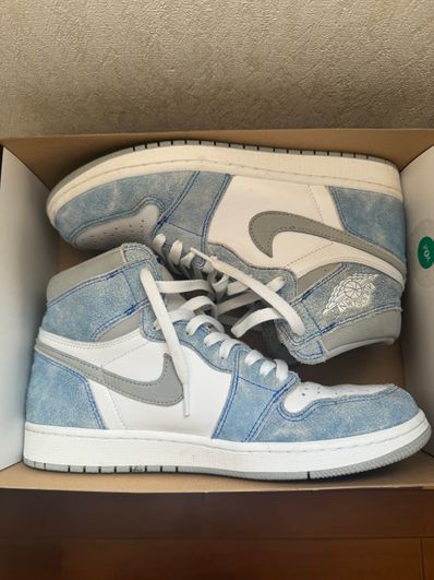 Nike Air Jordan 1 High OG "Hyper Royal"