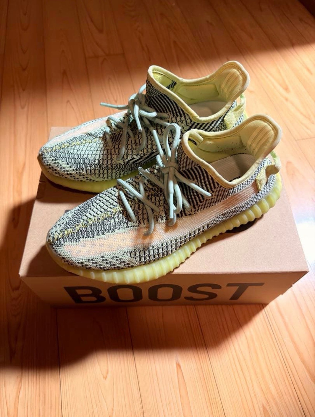 adidas Originals YEEZY Boost 350 V2 "Yeezreel"