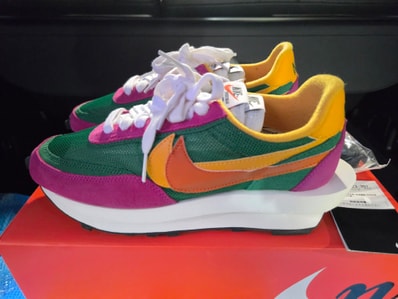 sacai × Nike LDV Waffle "Pine/Green"