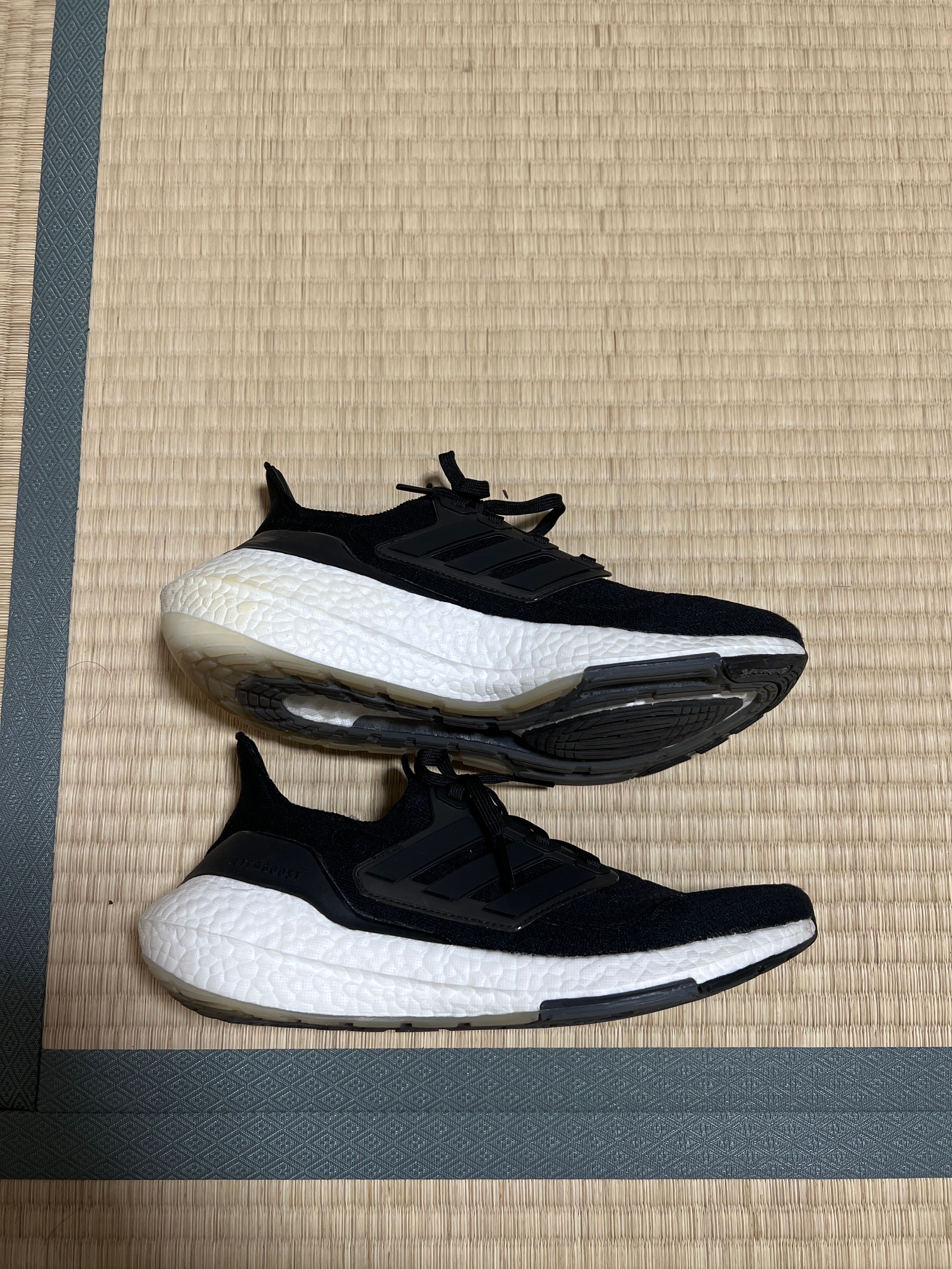 アディダス ウルトラブースト 21 "コア ブラック"