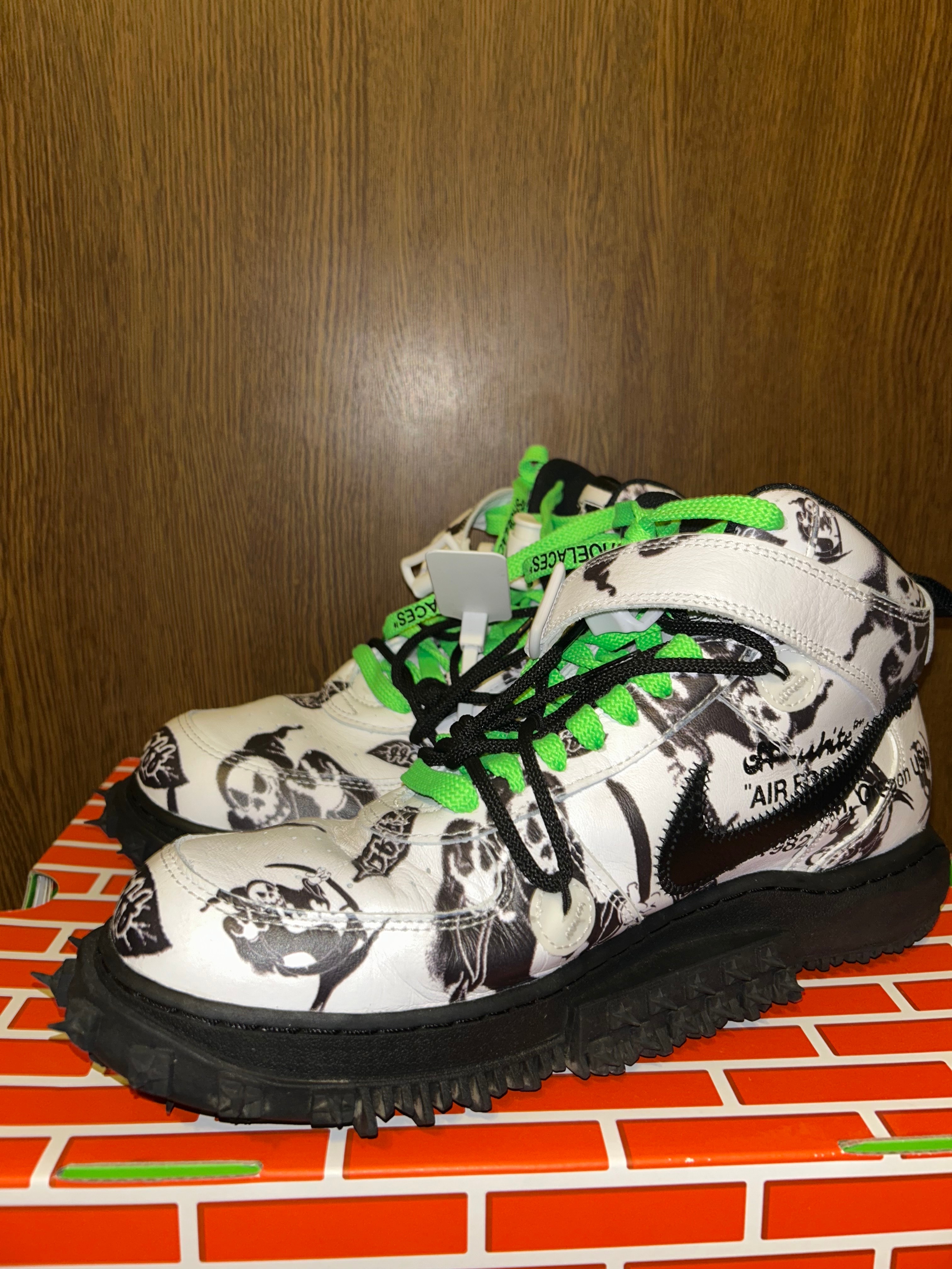 オフホワイト × ナイキ エアフォース1 ミッド "グリムリーパー"