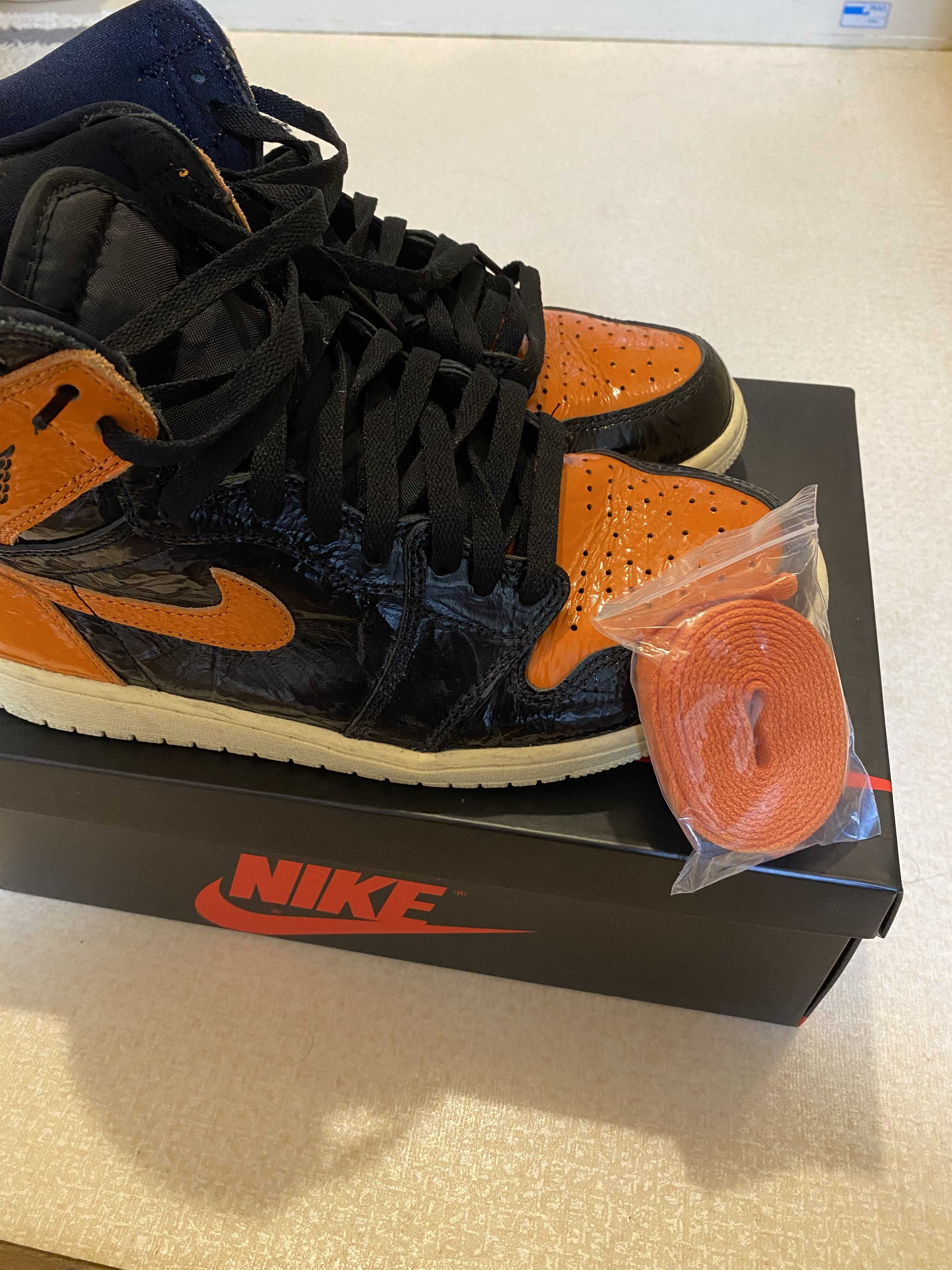 Nike Air Jordan 1 High "Shattered Backboard 3.0"