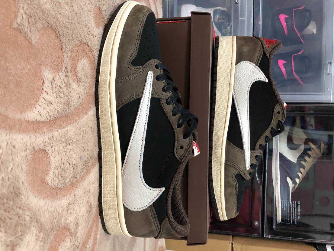 Travis Scott × Nike Air Jordan 1 Low OG SP-T "Black/Dark Mocha"