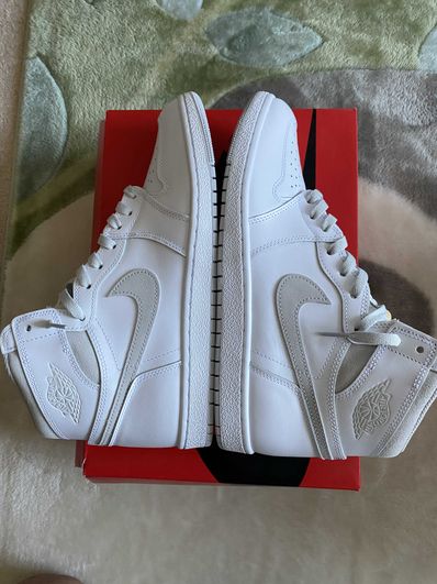 Nike Air Jordan 1 High 85 "Neutral Grey"