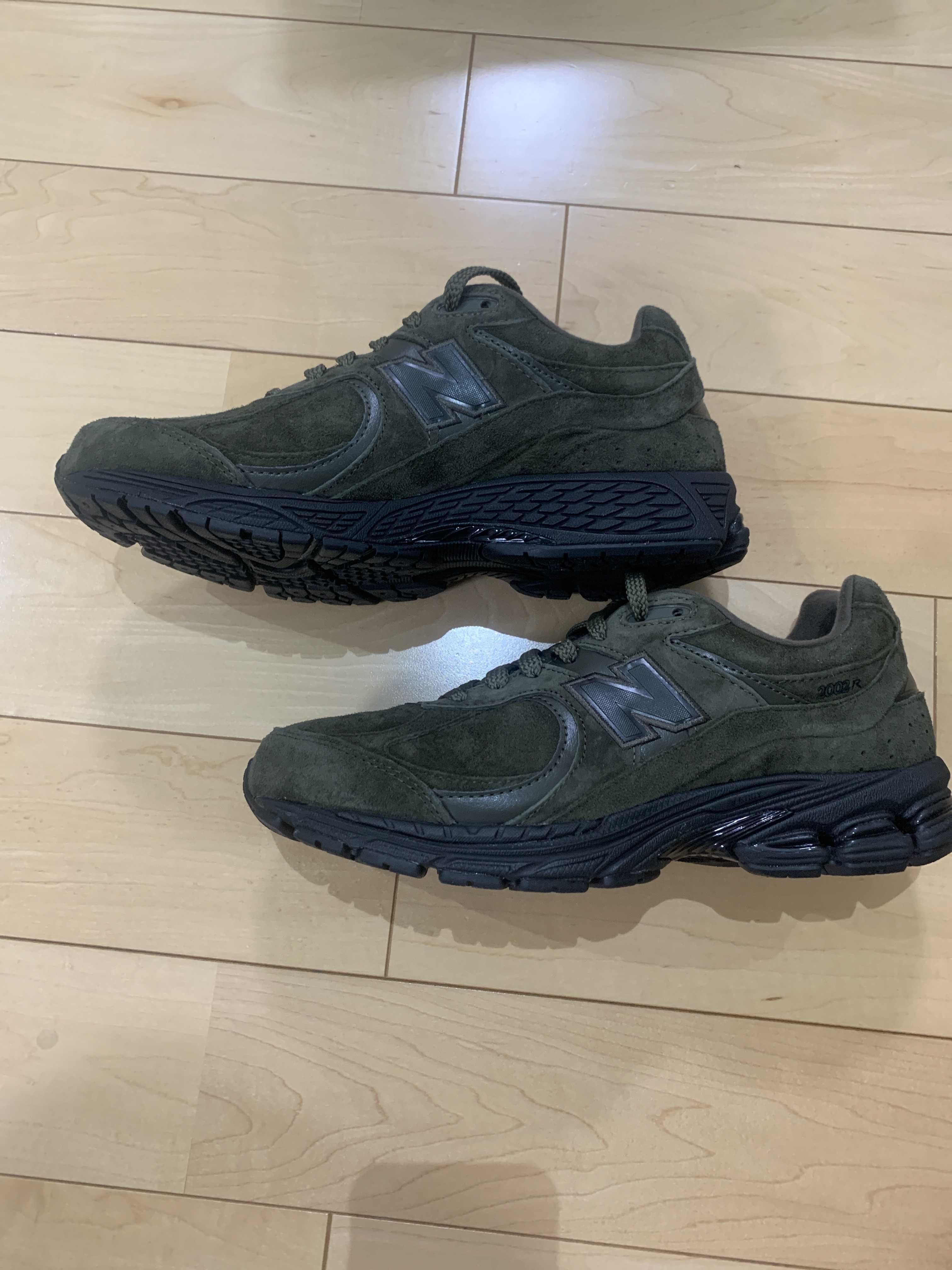 New Balance 2002R "Olive"