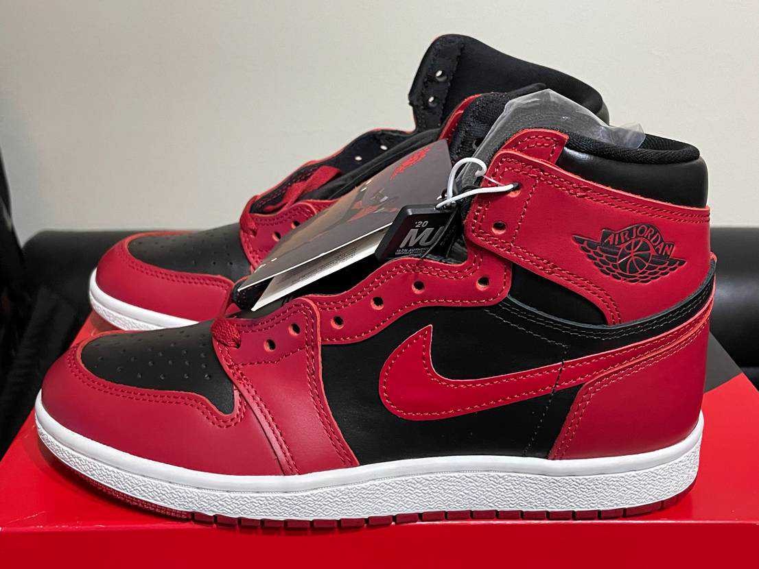 Nike Air Jordan 1 High ’85 "Varsity Red"