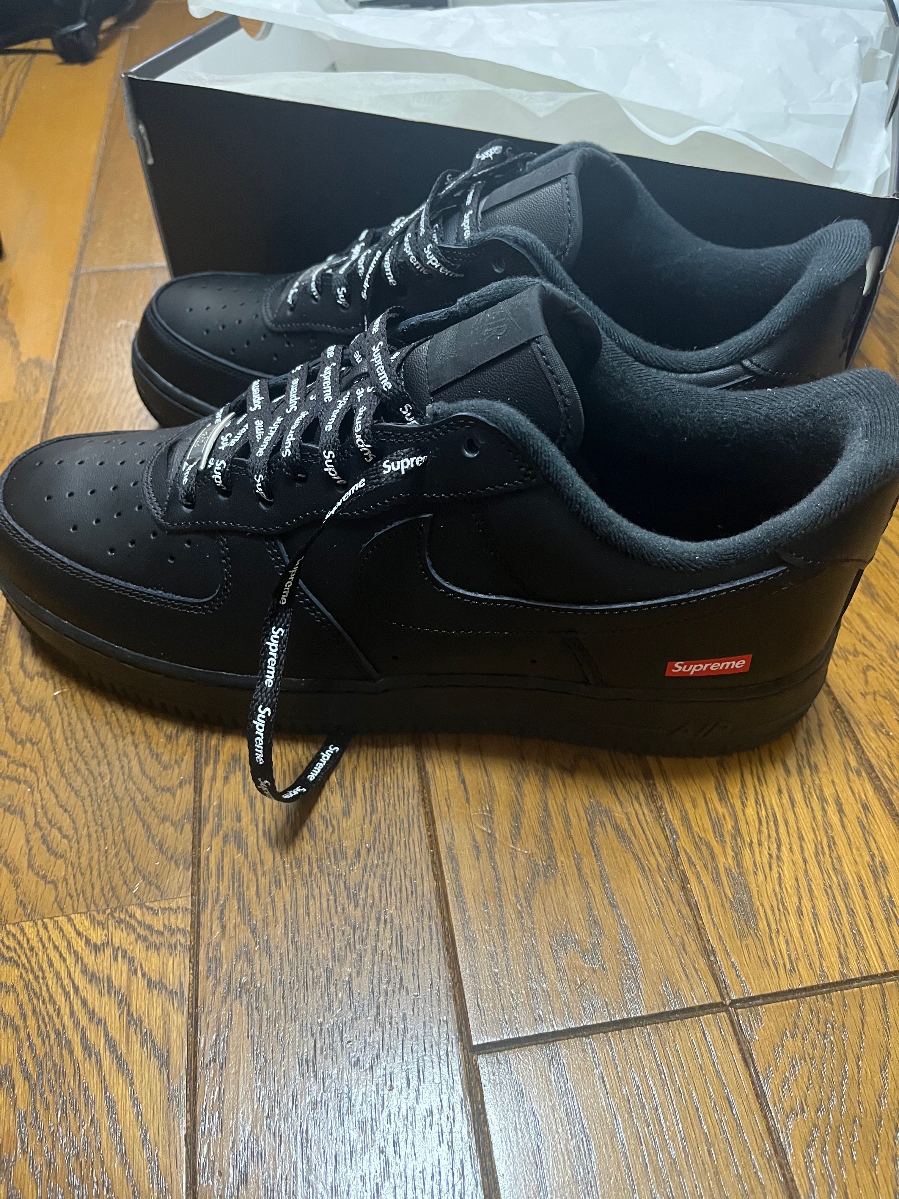Supreme × Nike Air Force 1 Low "Black"