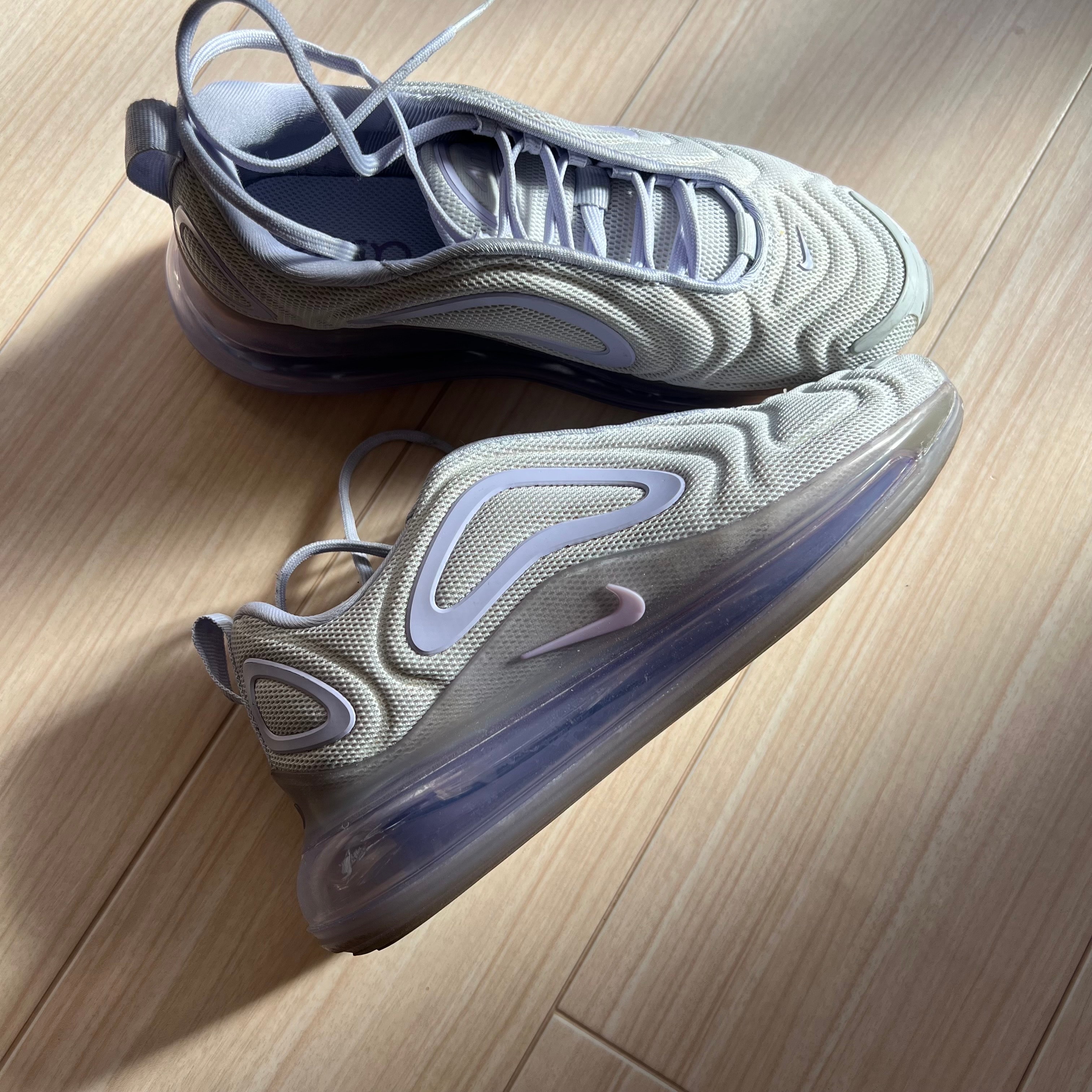 ナイキ ウィメンズ エアマックス720 "ピュア プラチナム オキシジェン パープル"