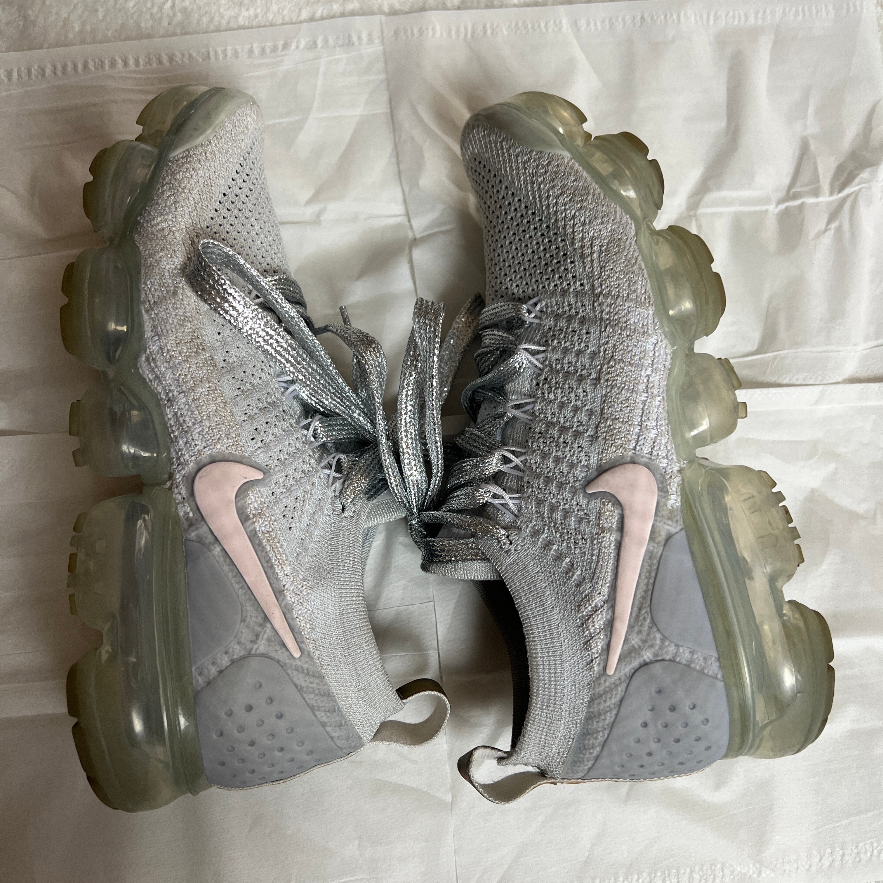 Nike Women's Air Vapormax Flyknit 2 "White/Pure Platinum"