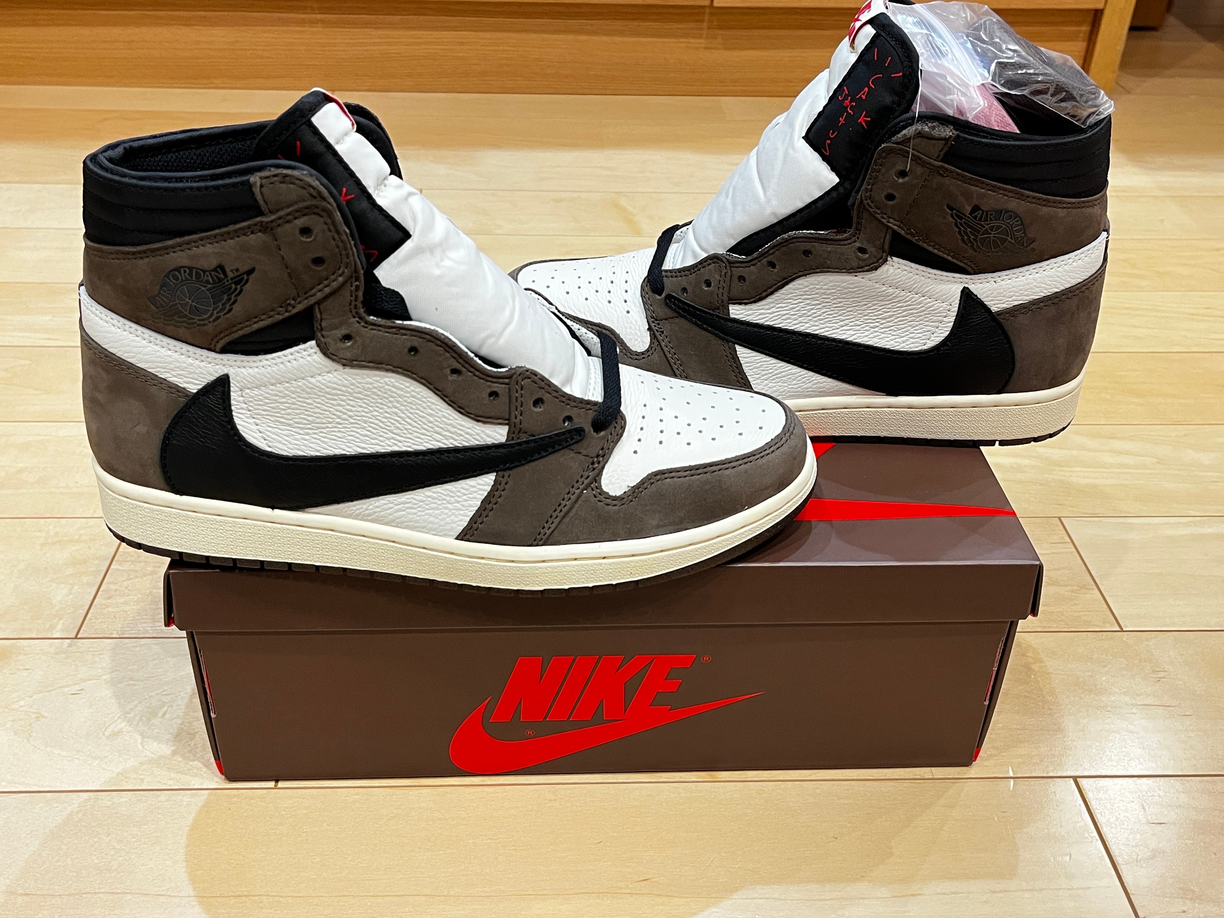 Travis Scott × Nike Air Jordan 1 Retro High OG TS SP "Sail/Dark Mocha"