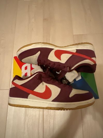 Skate Like a Girl × Nike SB Dunk Low Pro "Dark Beetroot"