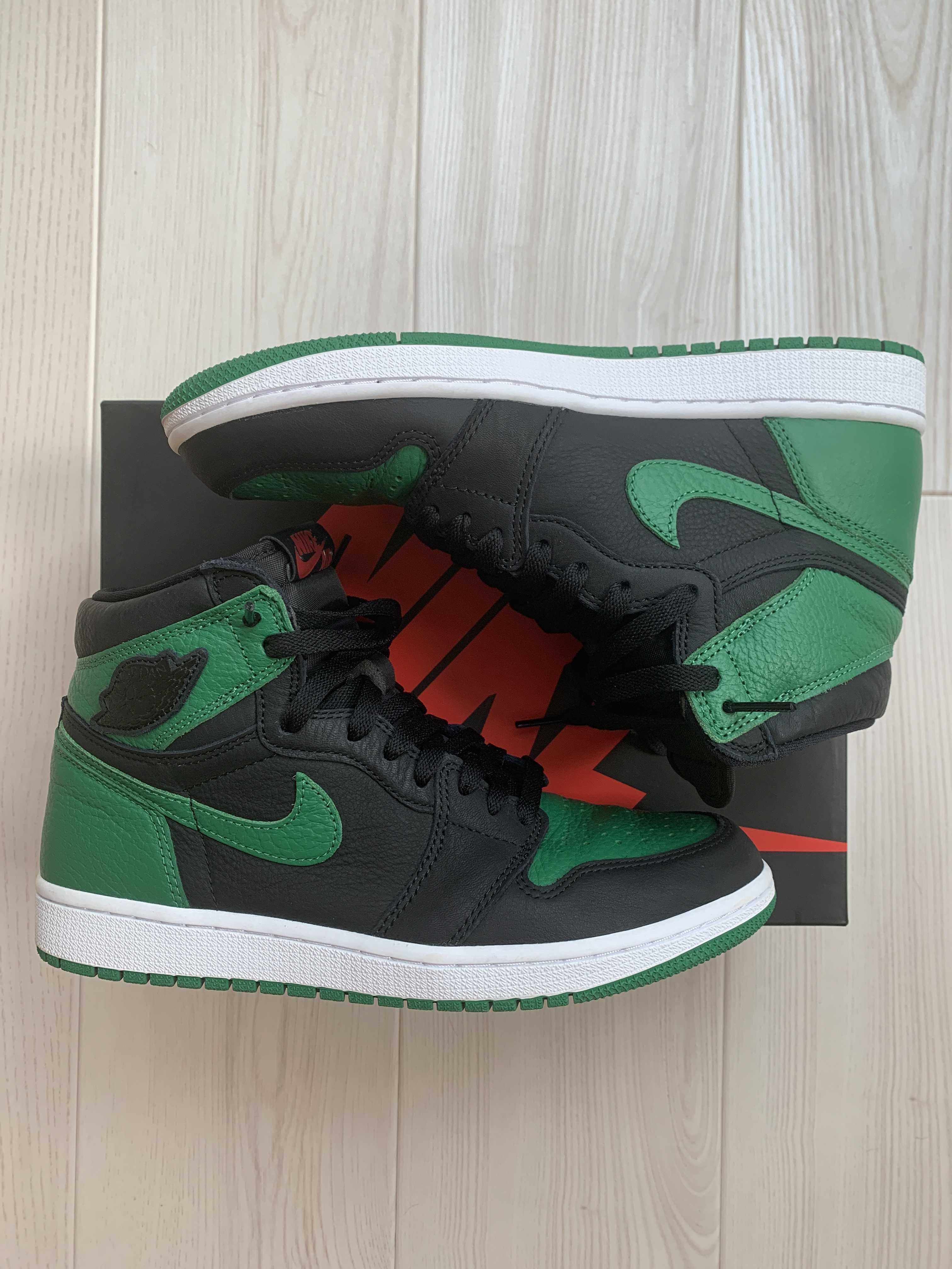 Nike Air Jordan 1 Retro High OG "Black/Pine Green" (2020)      