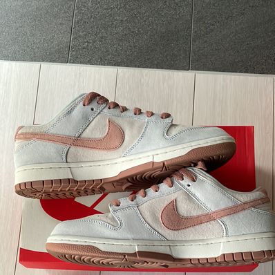 Nike Dunk Low "Fossil Rose"