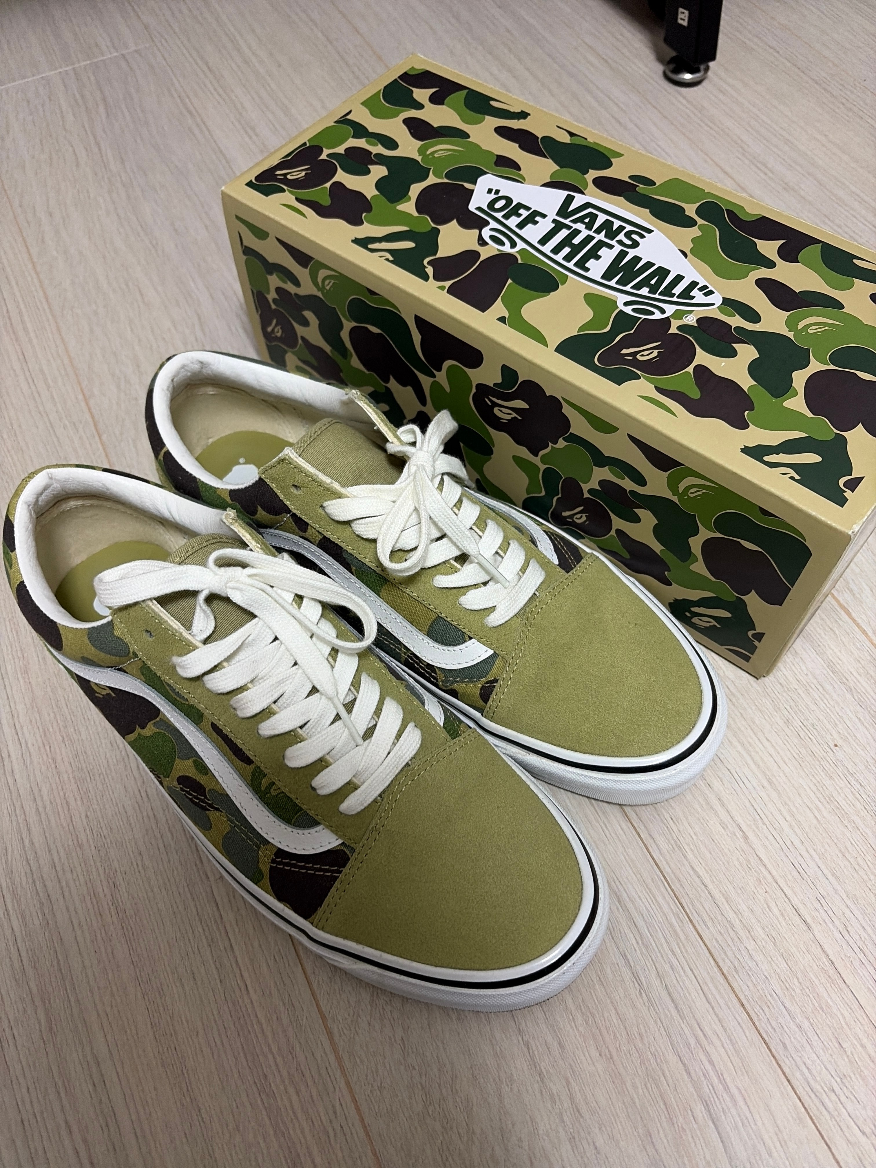 ア ベイジング エイプ × バンズ ABC カモ オールドスクール "グリーン"