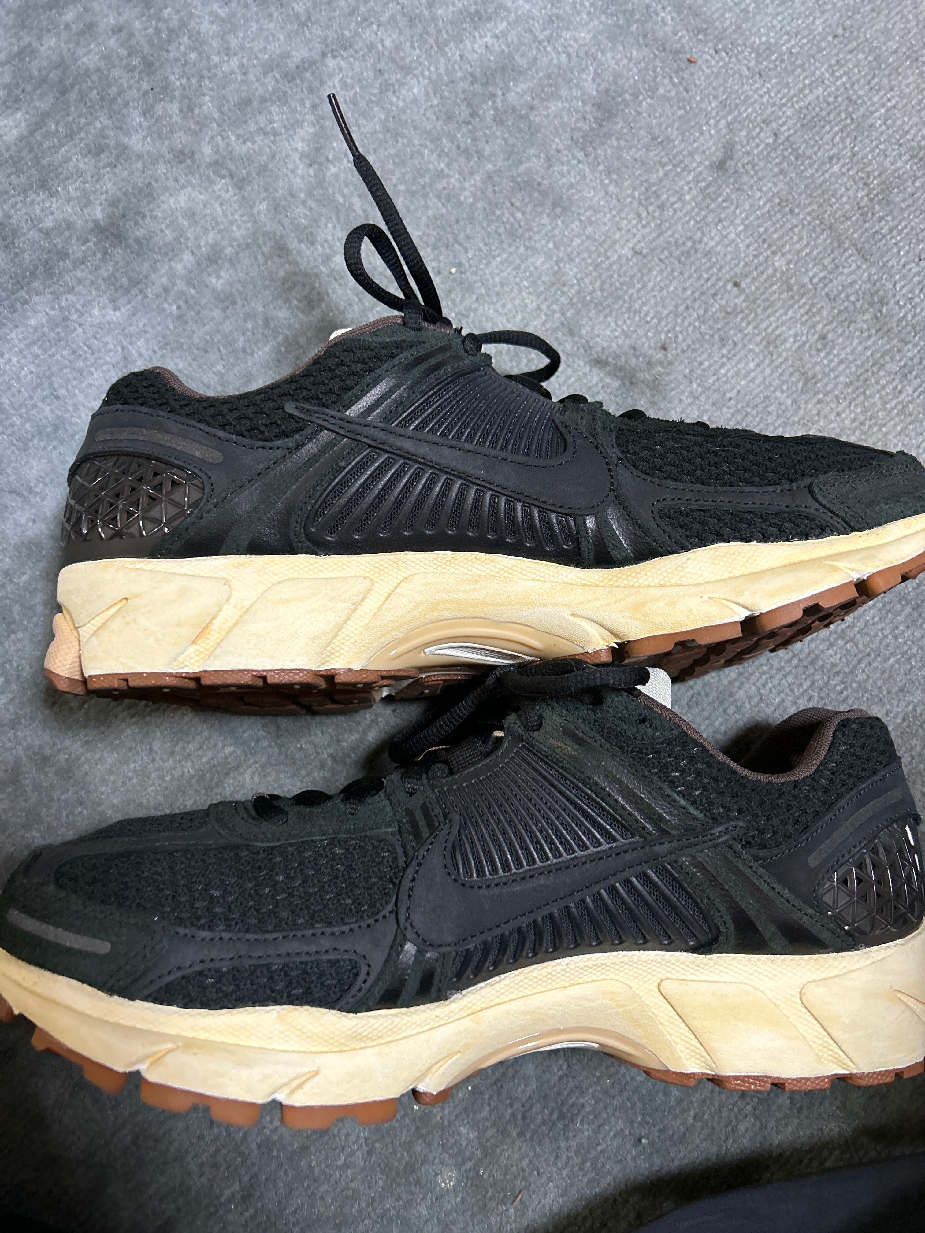 Nike Women's Zoom Vomero 5 Running Rabbit "Black"