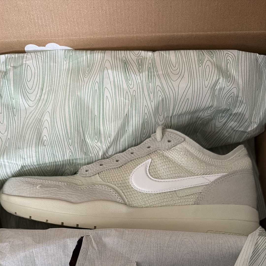 Nike SB PS8 "Sea Glass"