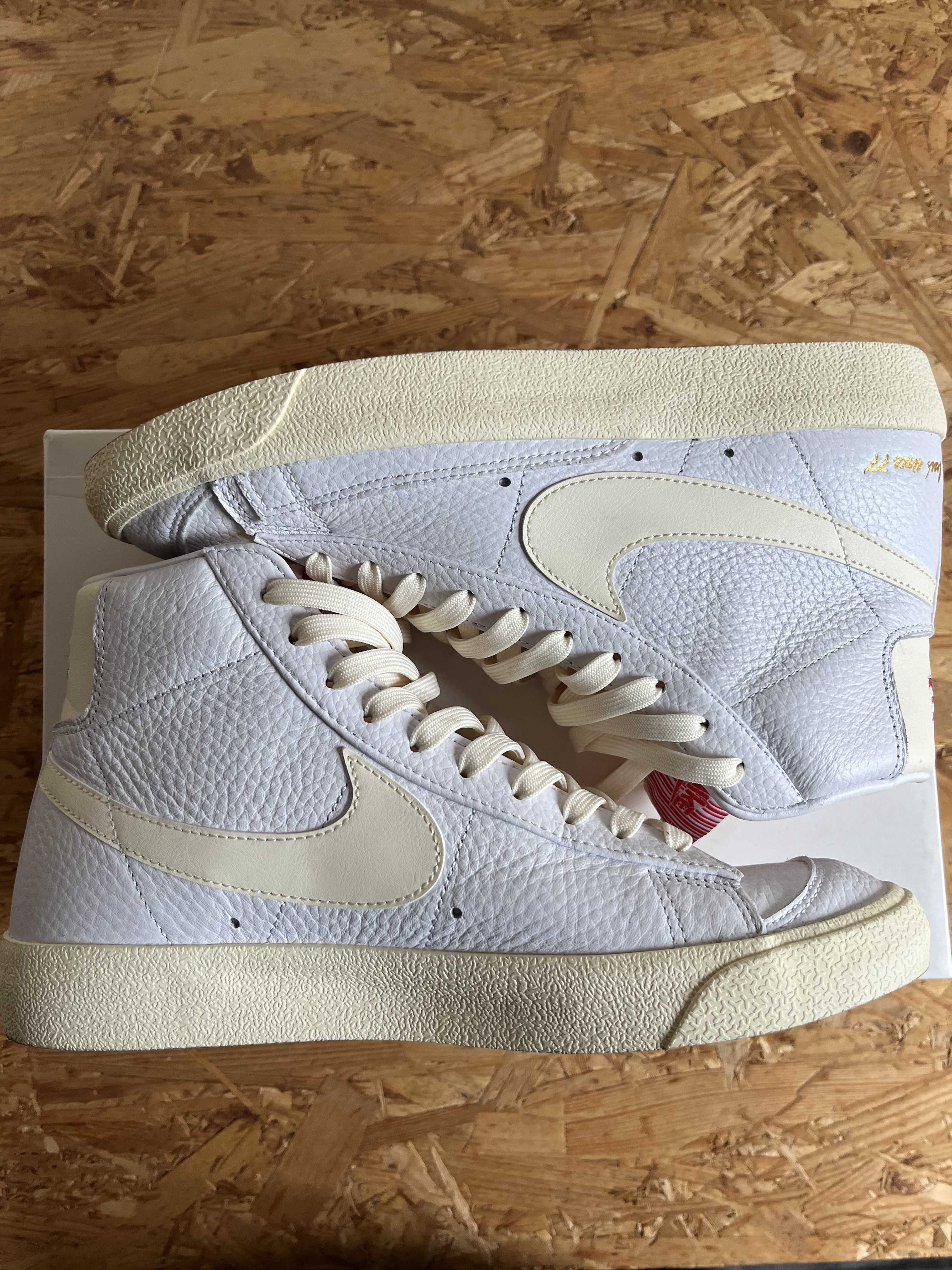 NIKE BLAZER MID '77 "POPCORN"
