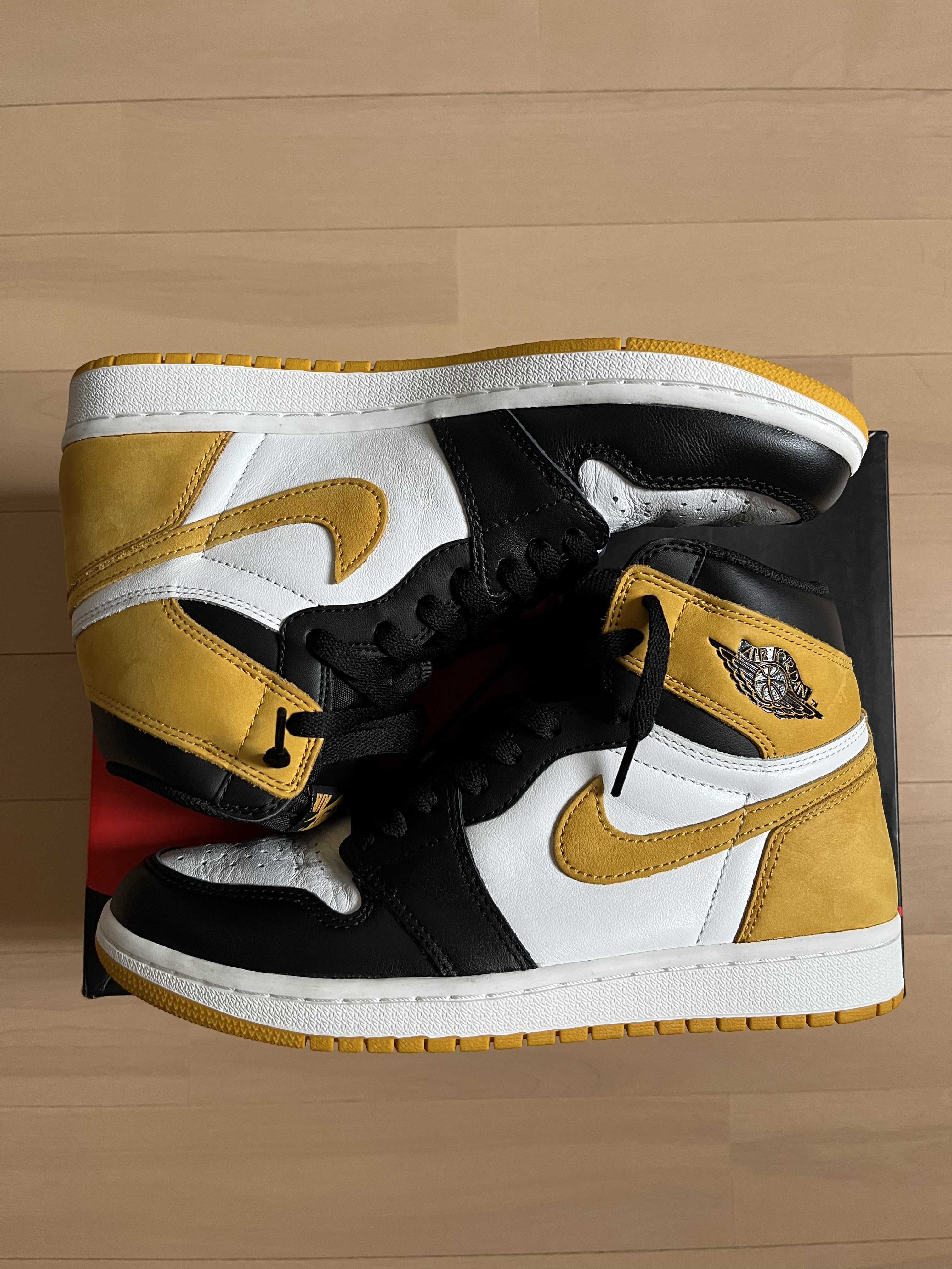 Nike Air Jordan 1 Retro High OG "Black Toe/Yellow Ochre"