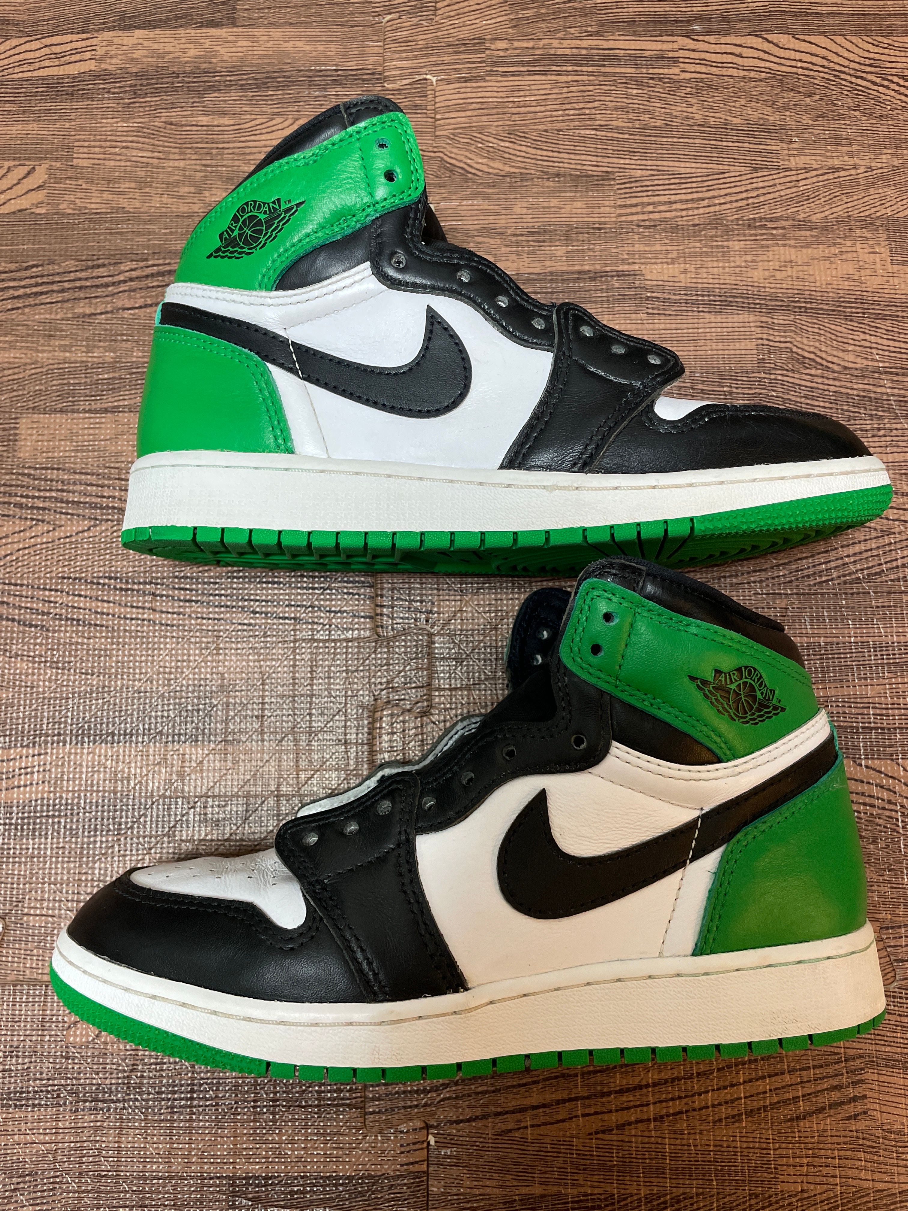 Nike GS Air Jordan 1 Retro High OG "Celtics/Black and Lucky Green" (2023)