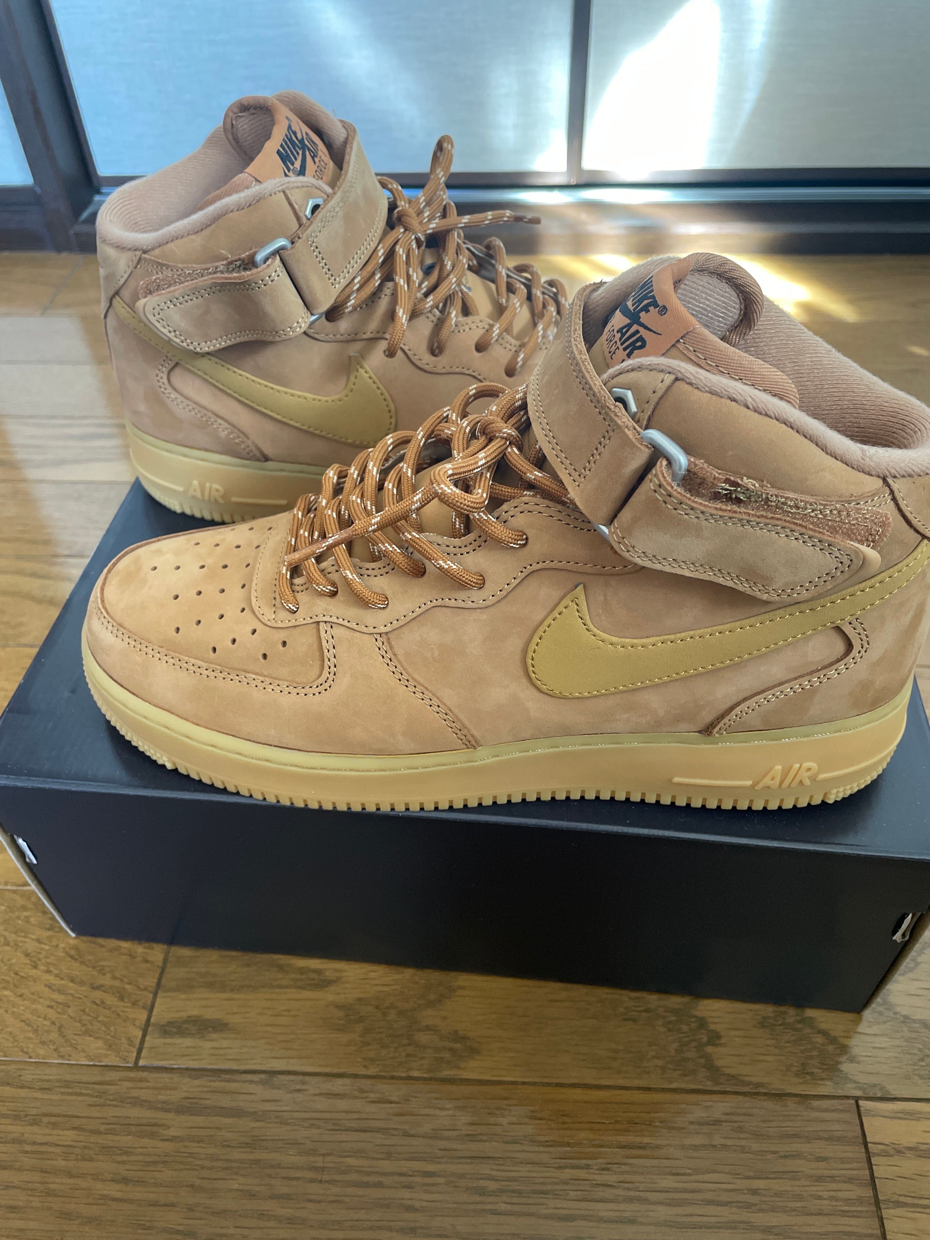 Nike Air Force 1 Mid "Flax"