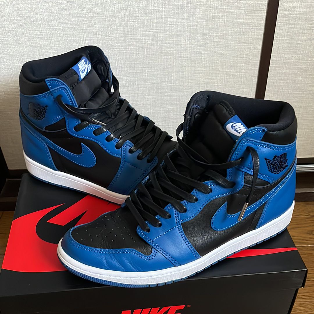 Nike Air Jordan 1 Retro High OG "Dark Marina Blue"