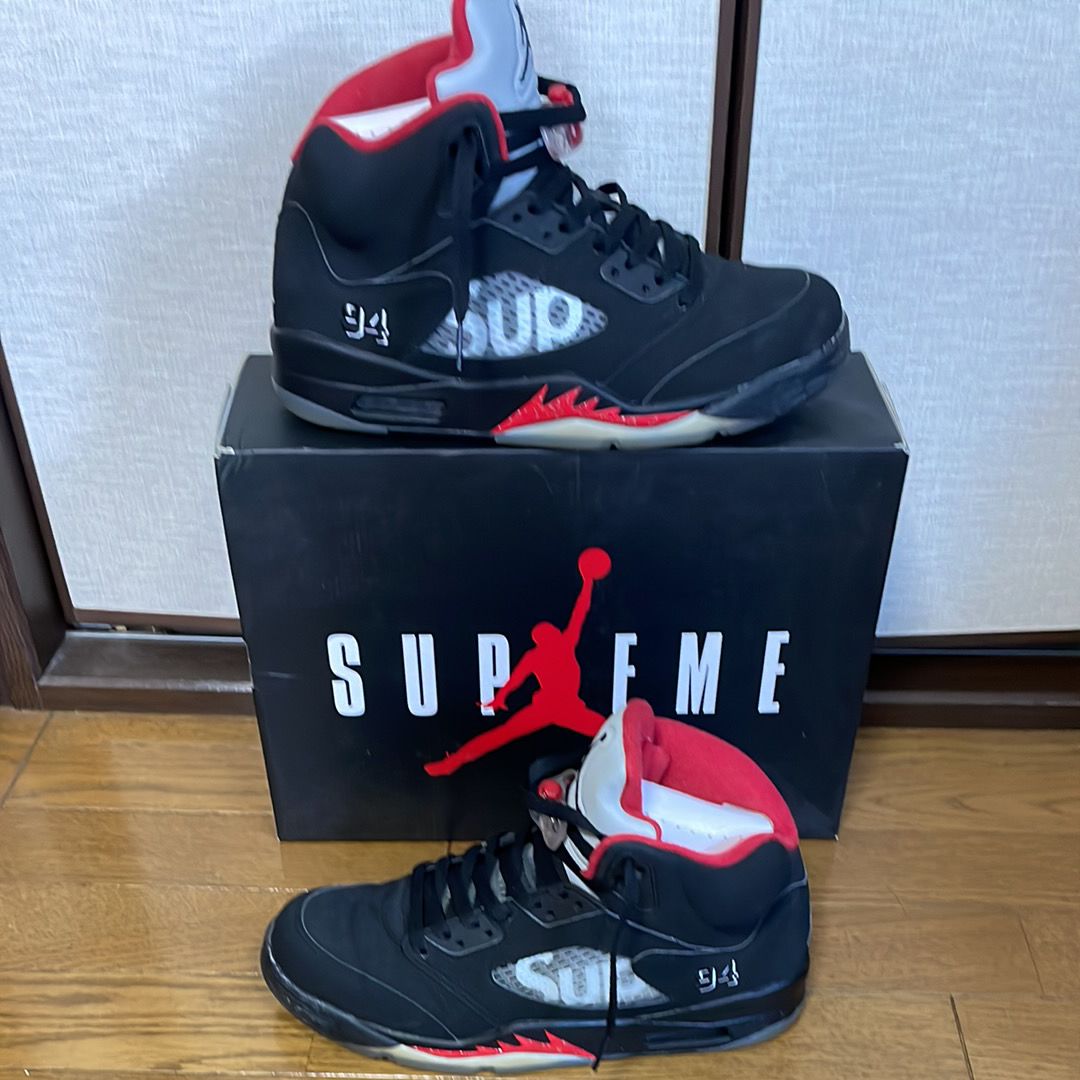 Supreme × Nike Air Jordan 5 Retro "Black"