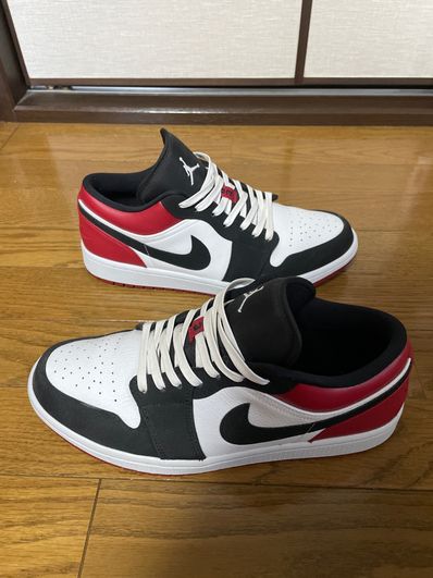 Nike Air Jordan 1 Low "Black Toe"