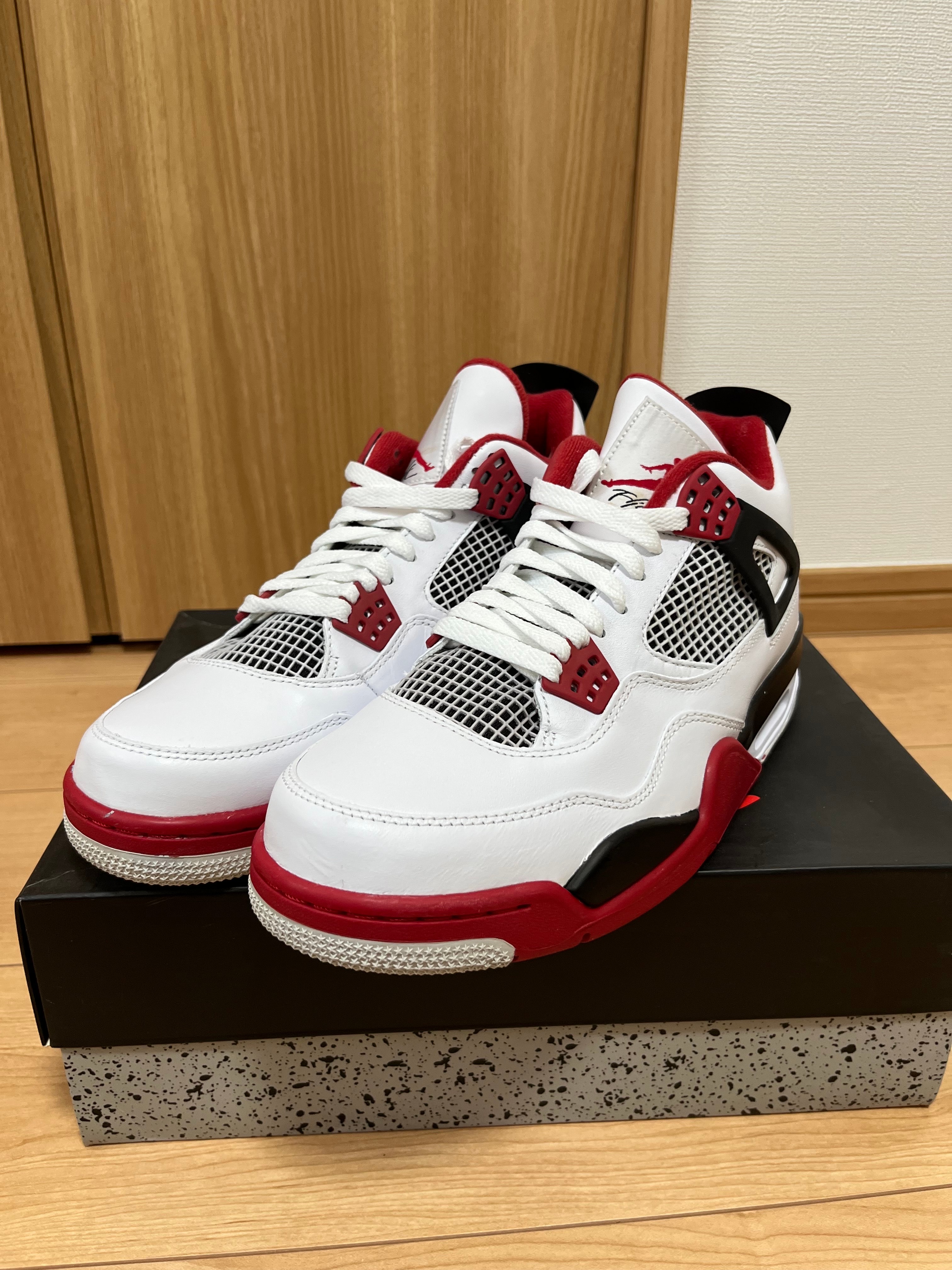 Nike Air Jordan 4 Retro "Fire Red" (2012)