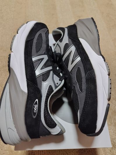 New Balance 990V6 "Black" (Heel NB Logo)