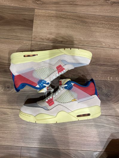UNION × Nike Air Jordan 4 SP "Guava Ice/Light Fusion Red"