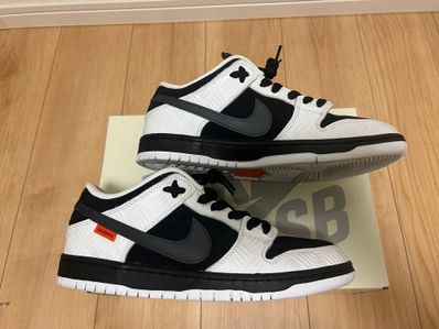 TIGHTBOOTH × Nike SB Dunk Low Pro QS "Black and White"