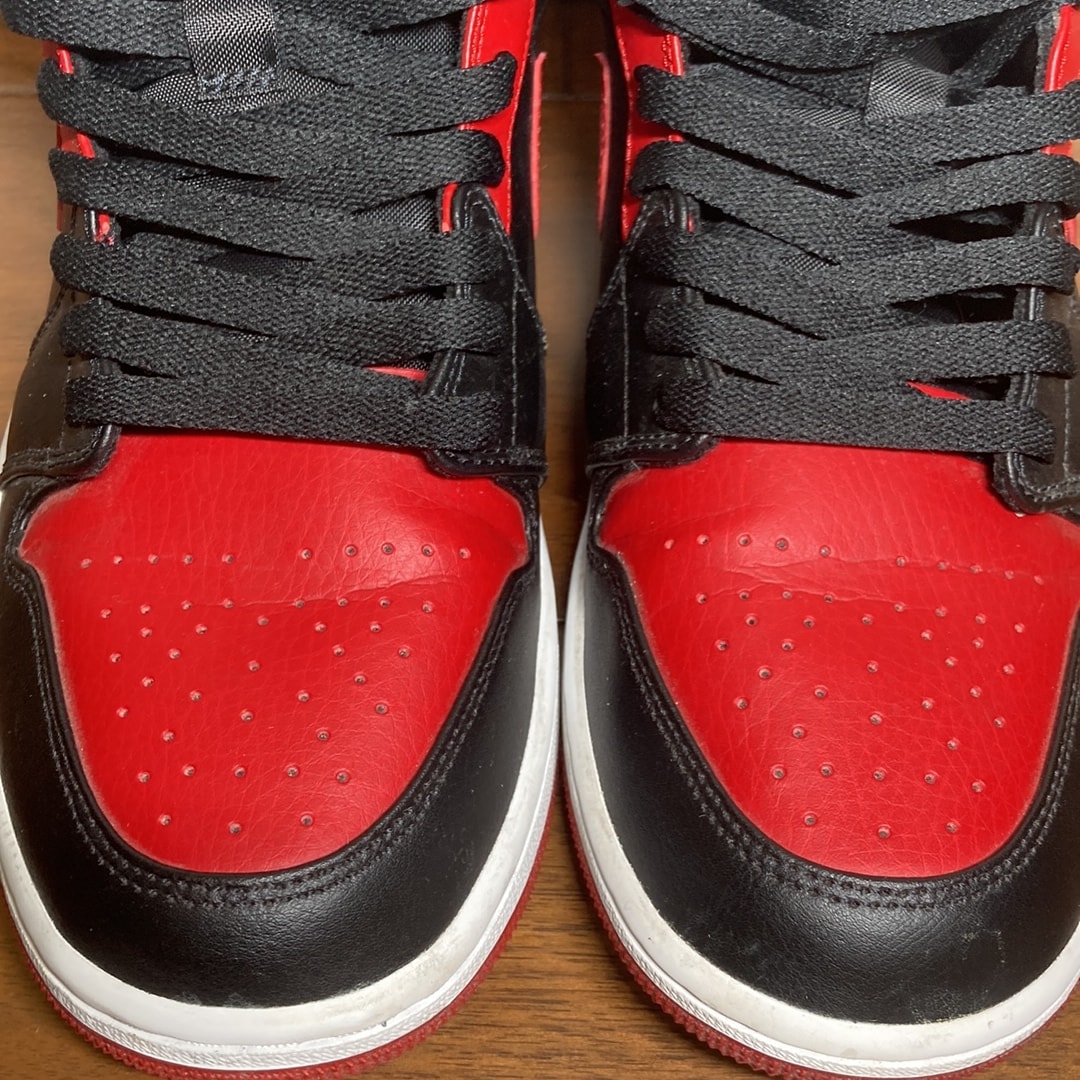 Nike Air Jordan 1 Mid "Bred"