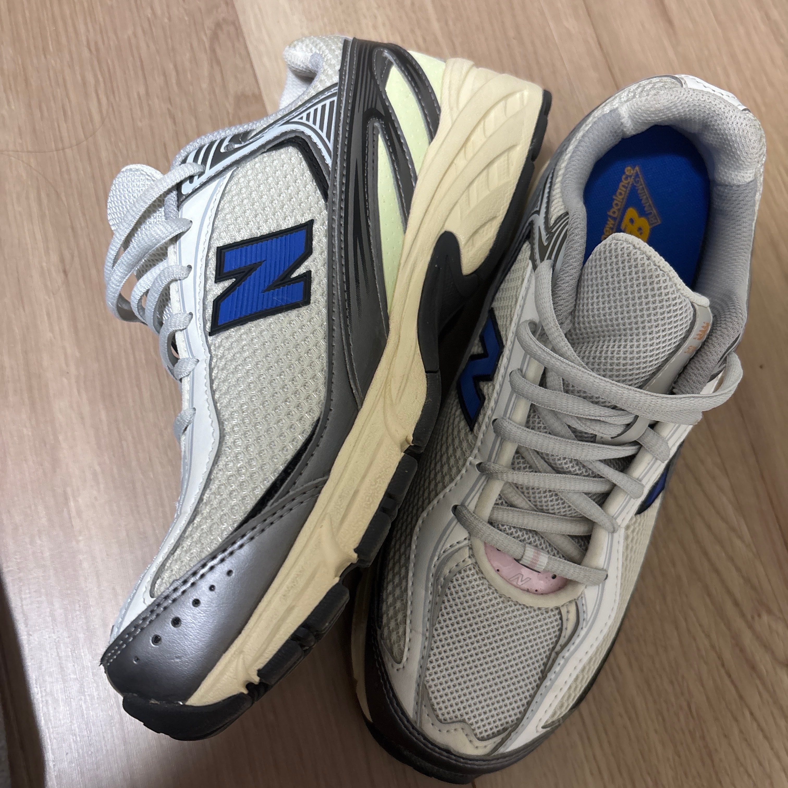 New Balance 509 "Sea Salt/Dark Silver Metallic/Team Royal"