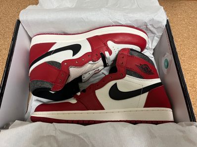 Nike Air Jordan 1 High OG "Lost & Found/Chicago"