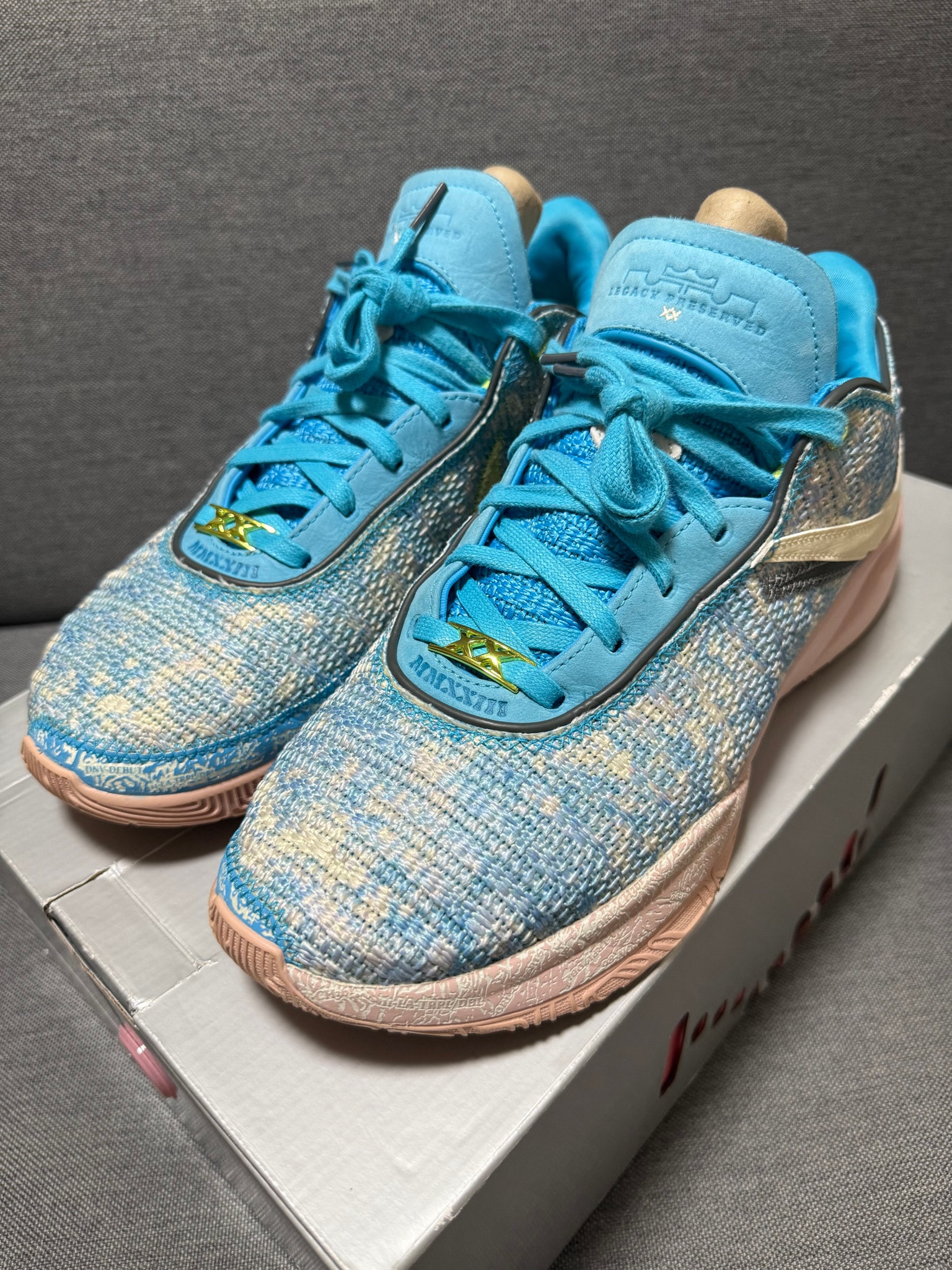 Nike LeBron 20 "All-Star" (DV1192-400/DV1191-400)