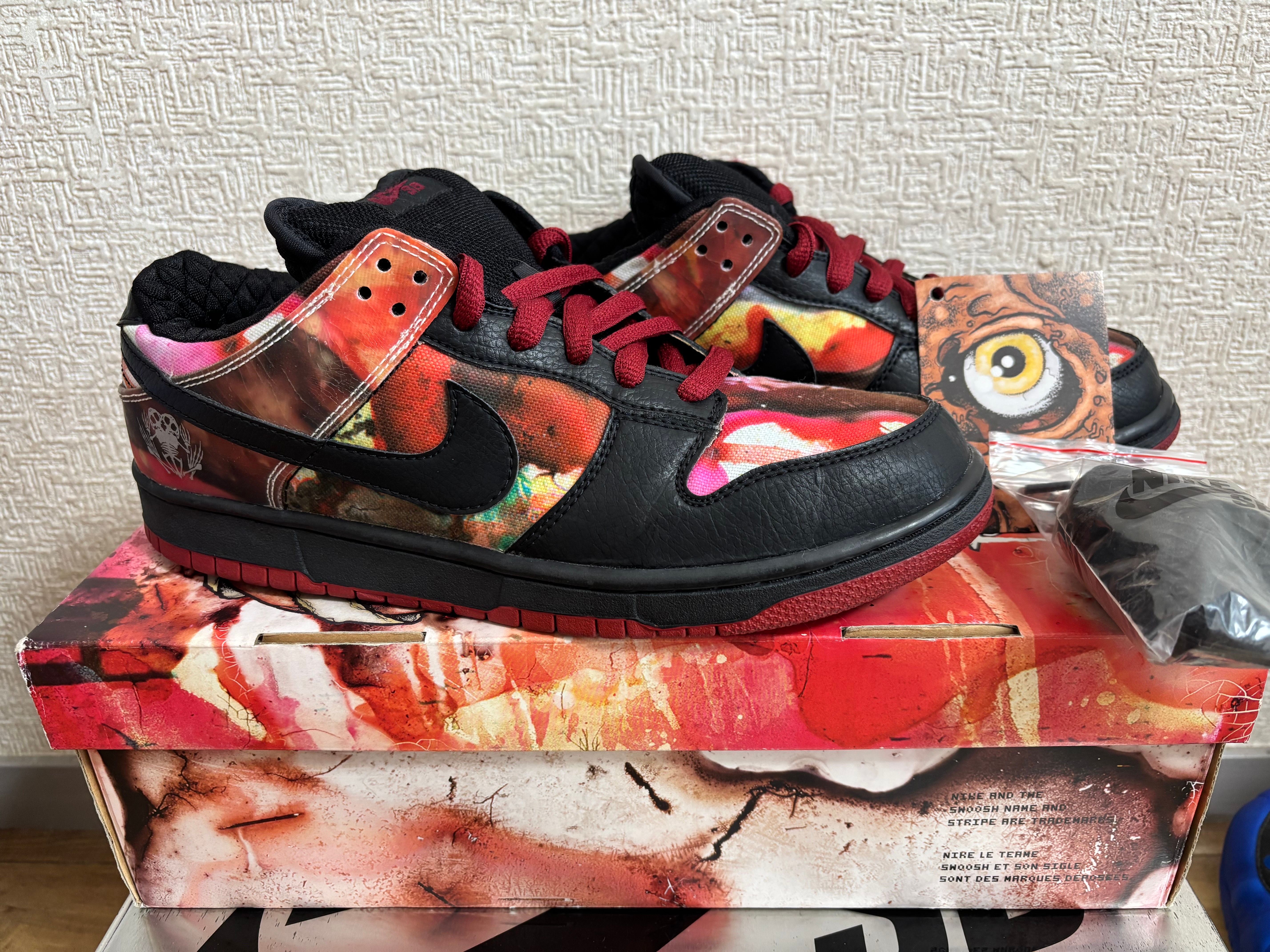 Nike SB Dunk Low "Pushead 1"