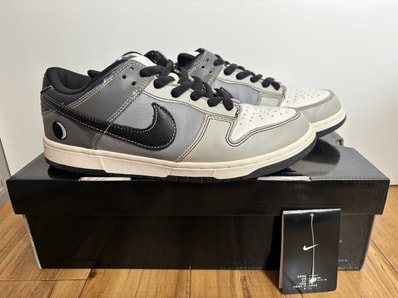 Nike SB Dunk Low PRM "Lunar Eclipse West"