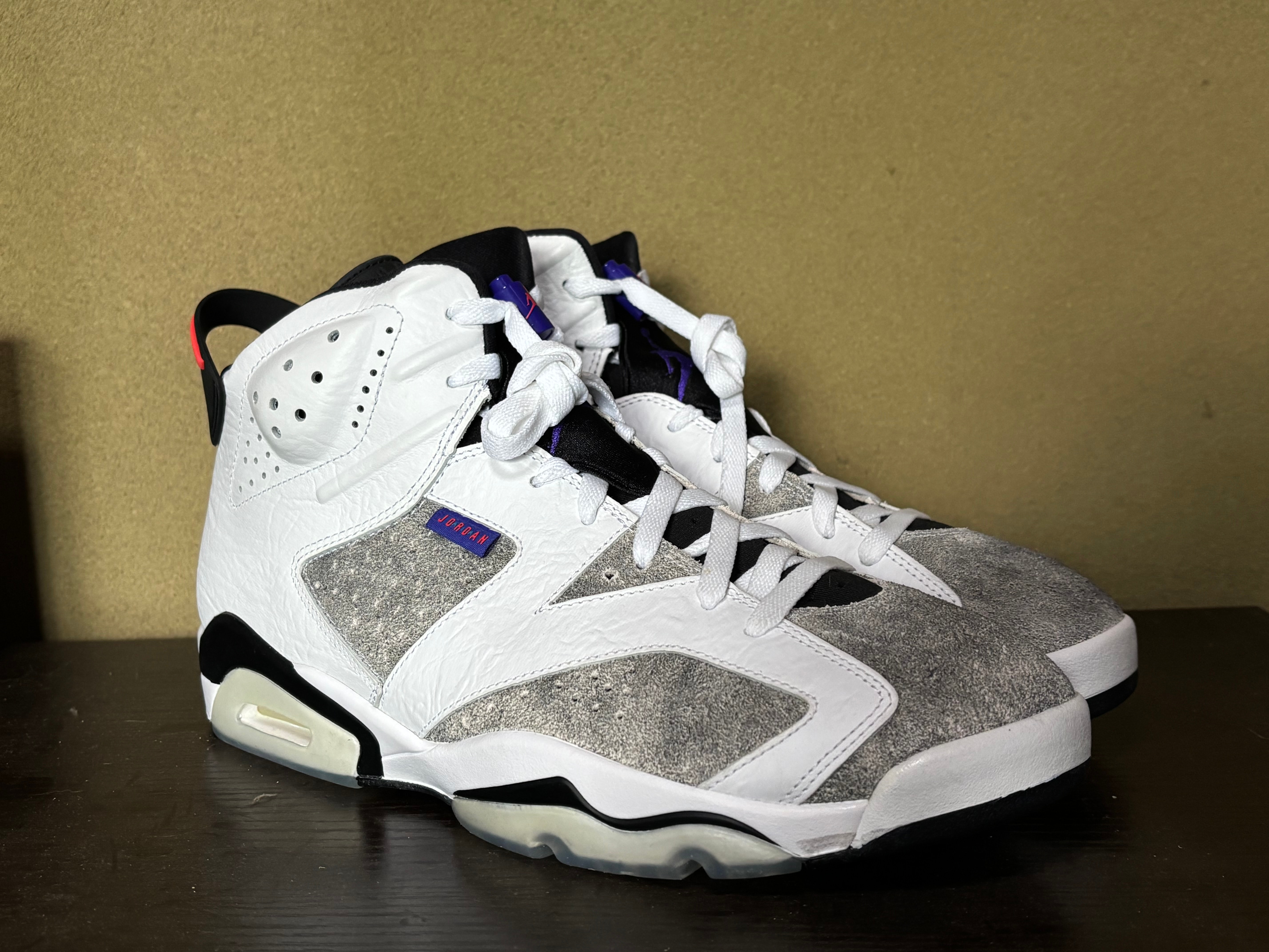 Nike Air Jordan 6 Retro "Flight Nostalgia"