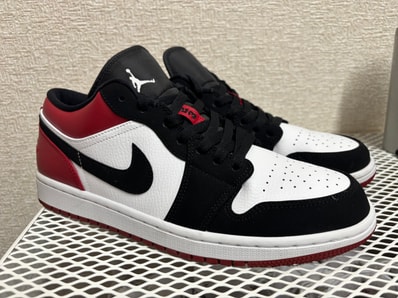 Nike Air Jordan 1 Low "Black Toe"