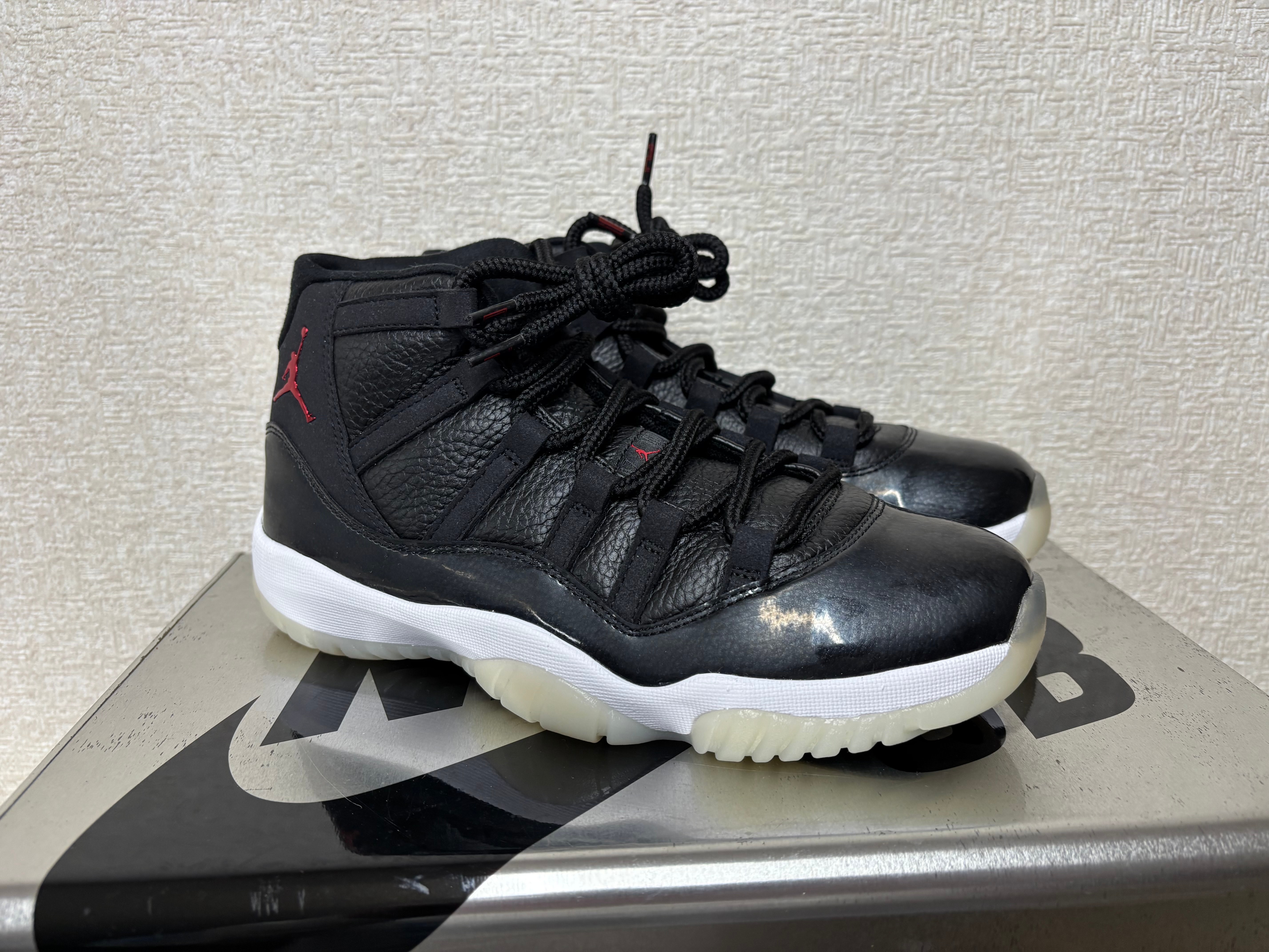 Nike Air Jordan 11 Retro "72-10"