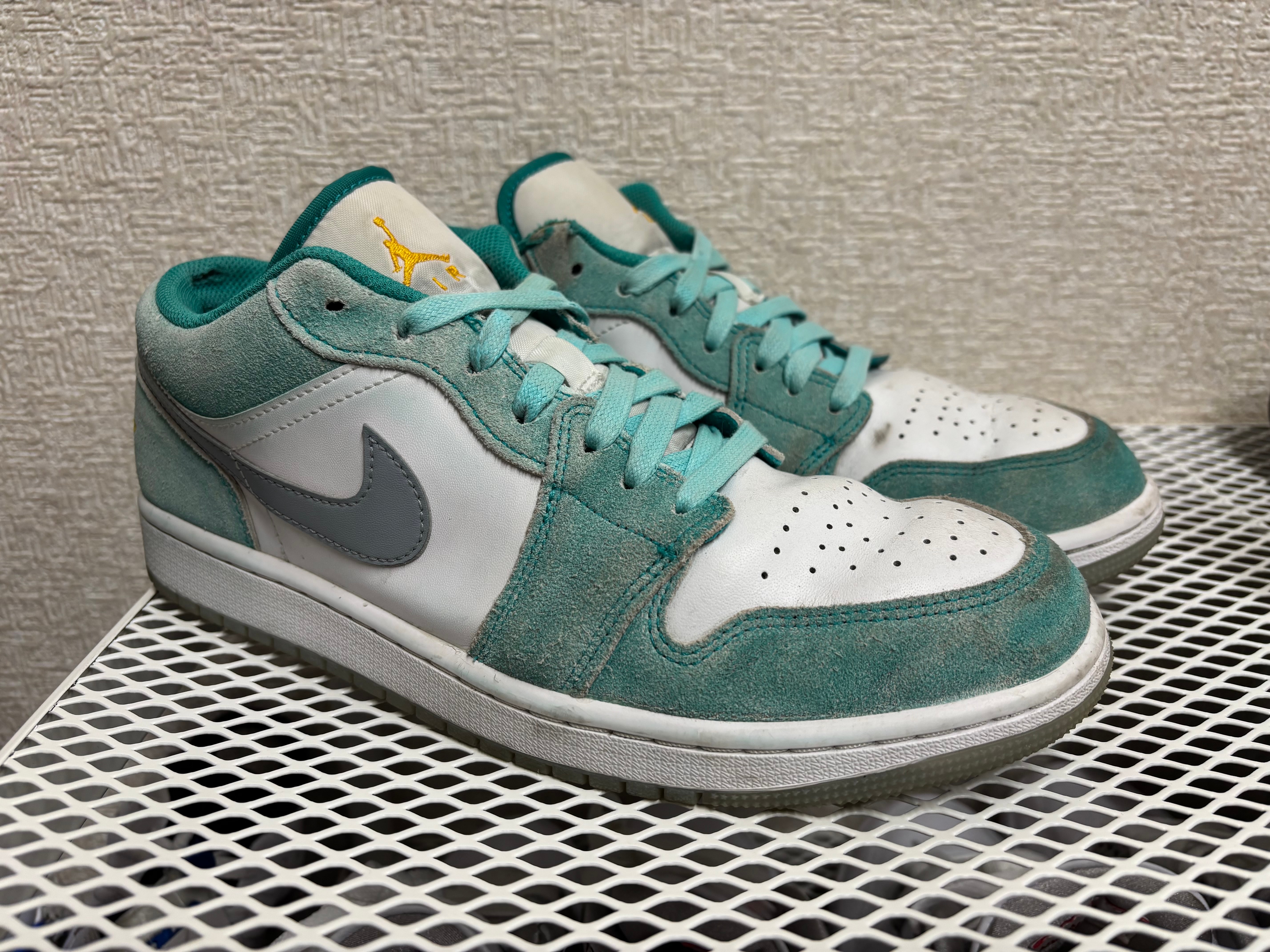 Nike Air Jordan 1 Low SE "New Emerald"