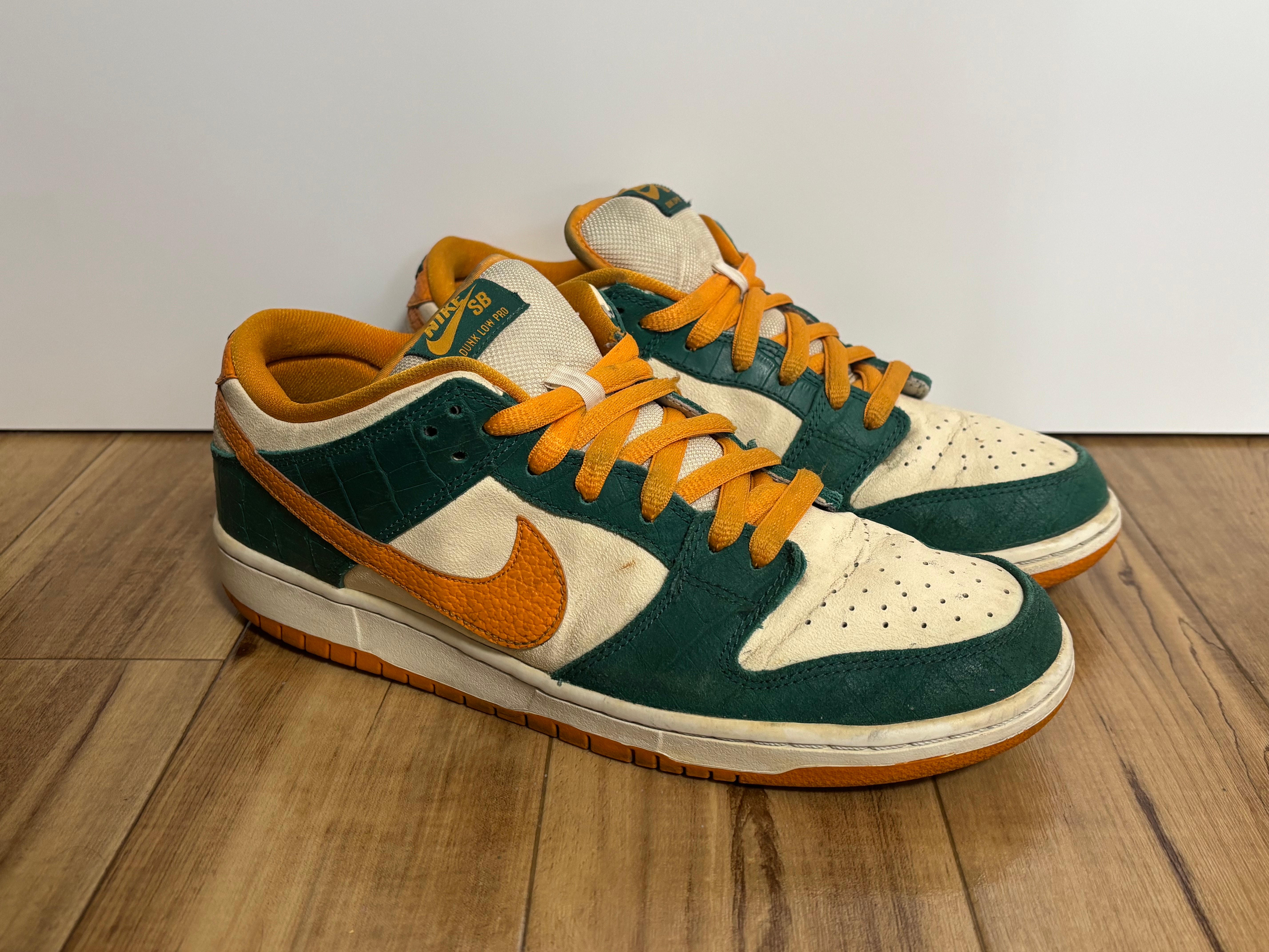 Nike SB Dunk Low "Legion Pine Kumquat"