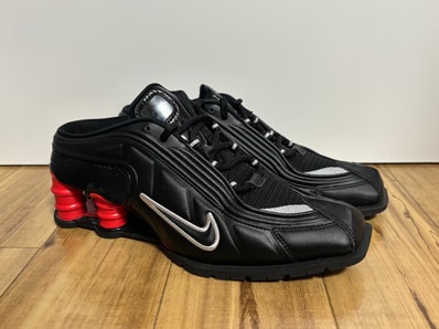 Martine Rose × Nike Women's Shox MR4 "Black/Metallic Silver Comet Red"