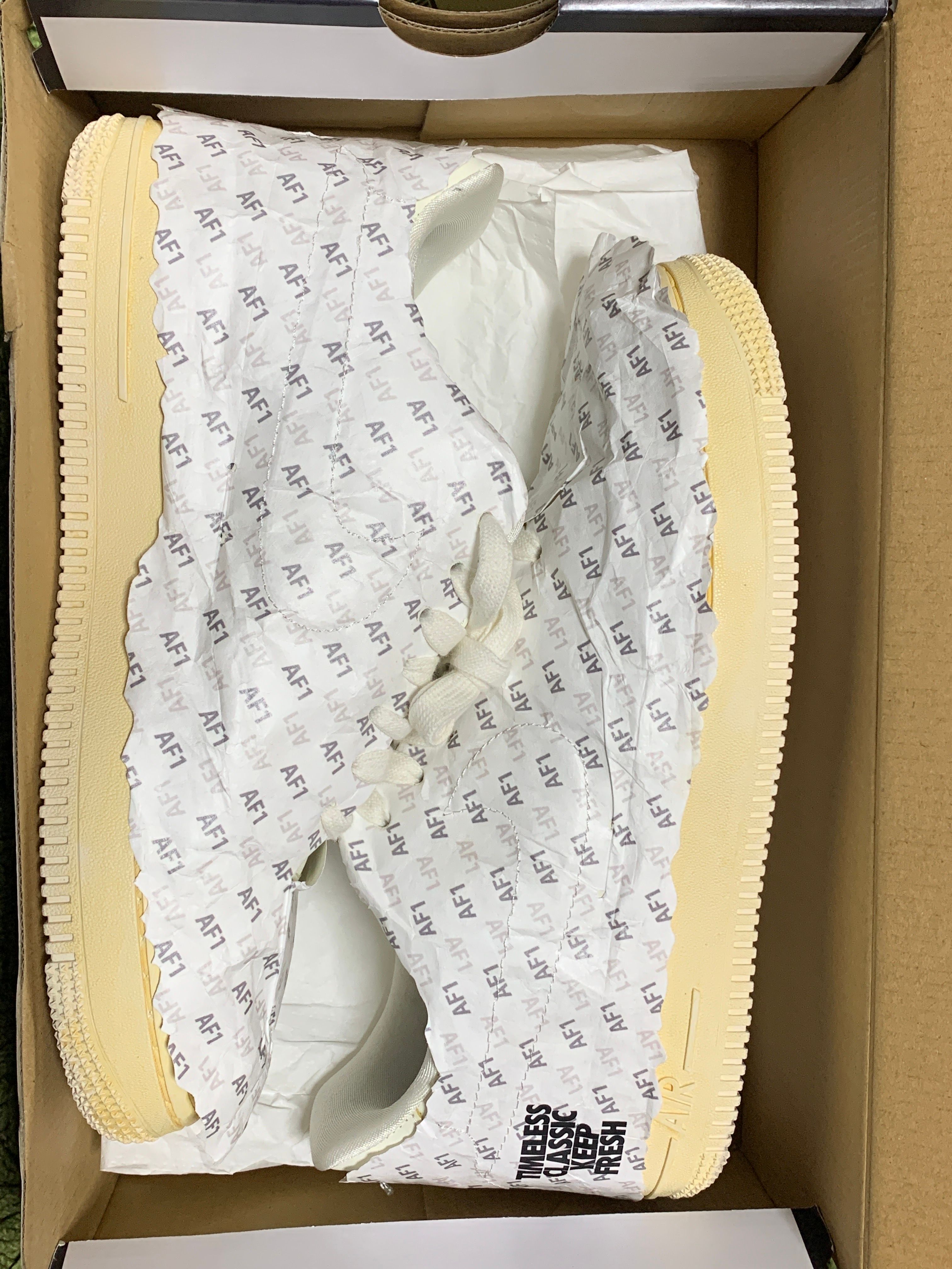 Nike Air Force 1 Low '07 LV8 "Made You Look"